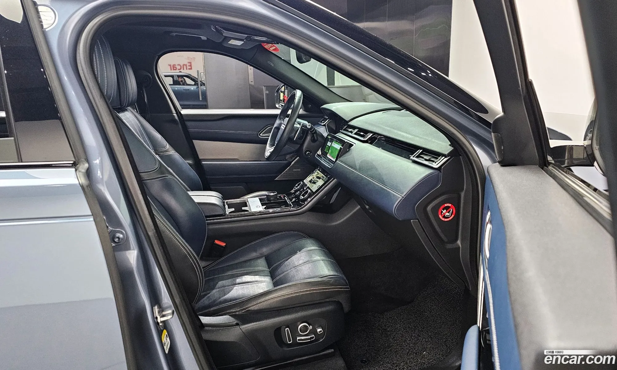 Land Rover Range Rover Velar 2018 — 5