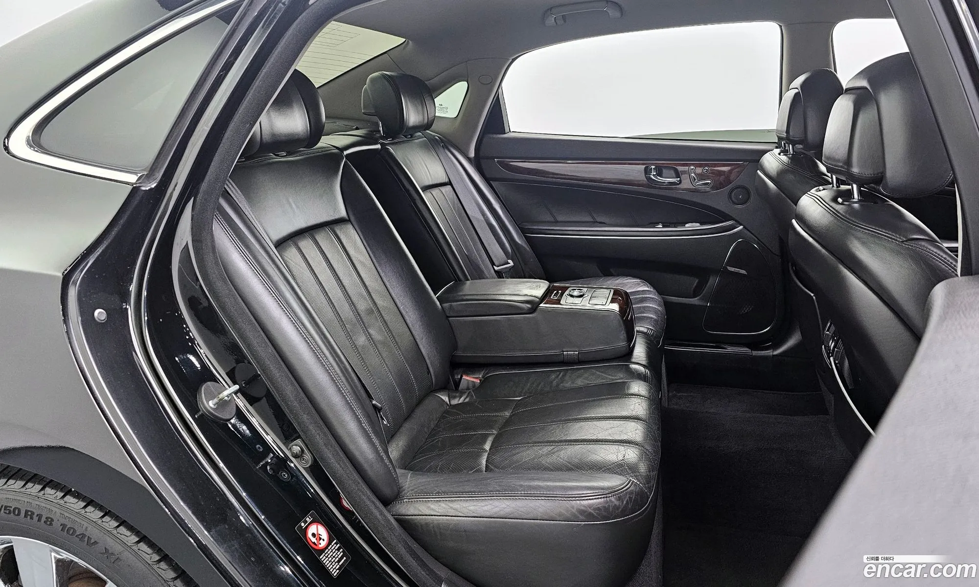 Hyundai Equus 2009 — 8