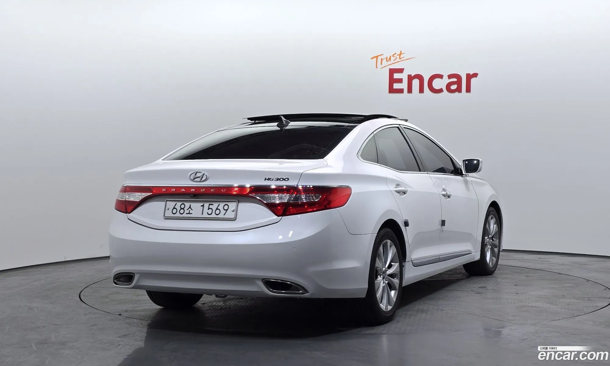 Hyundai Grandeur HG 2012 — 15