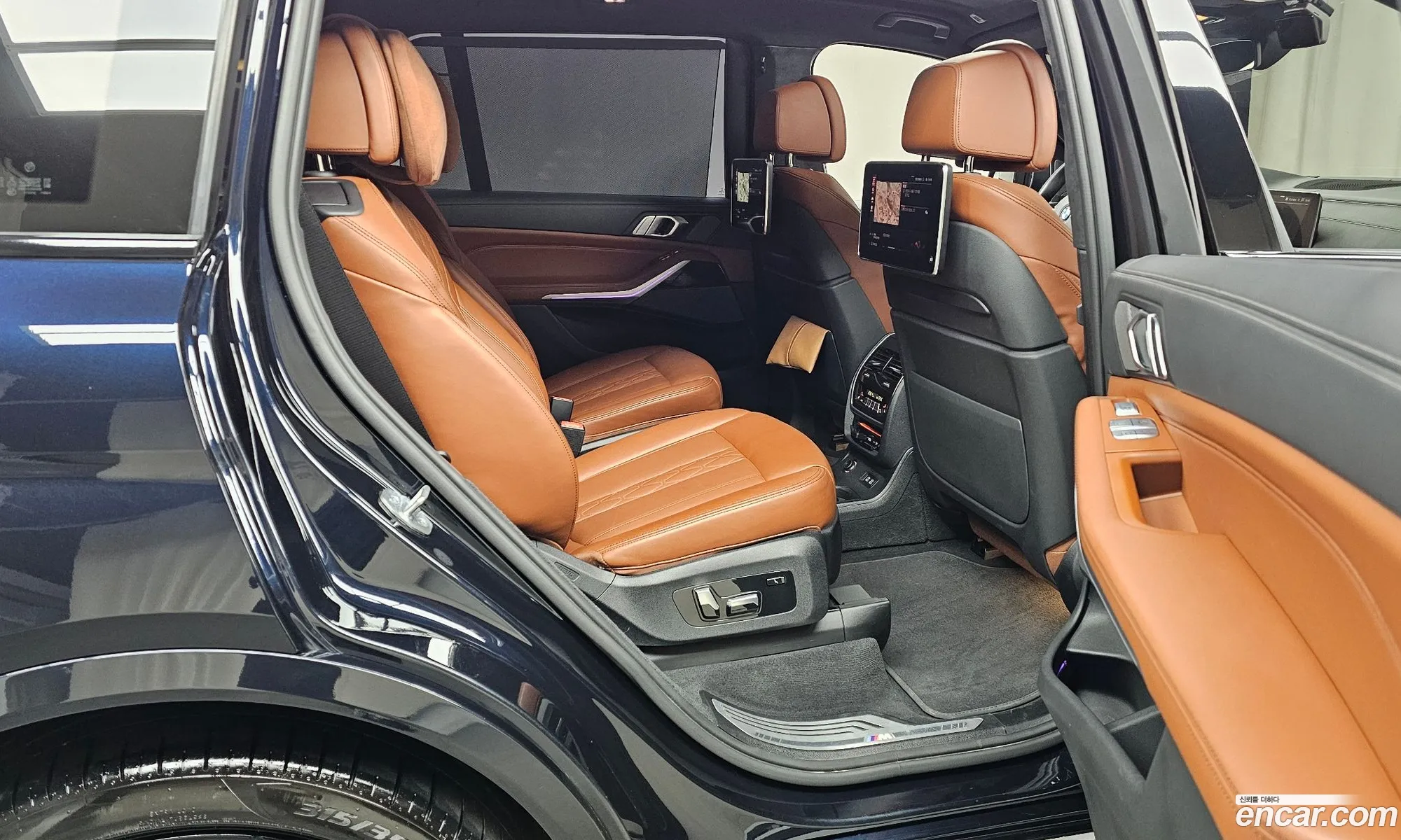 BMW X7 2022 — 15