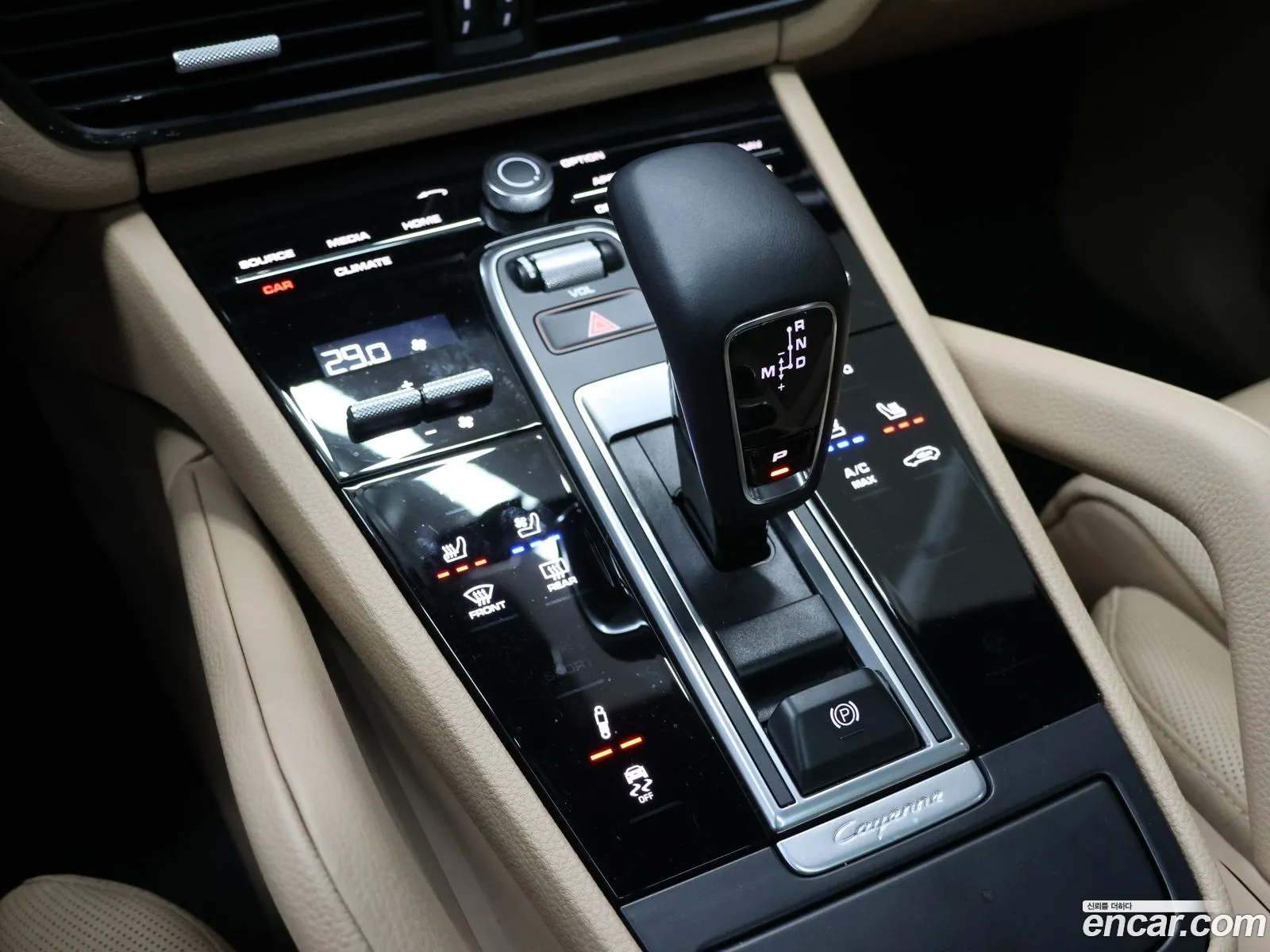 Porsche Cayenne 2023 — 4