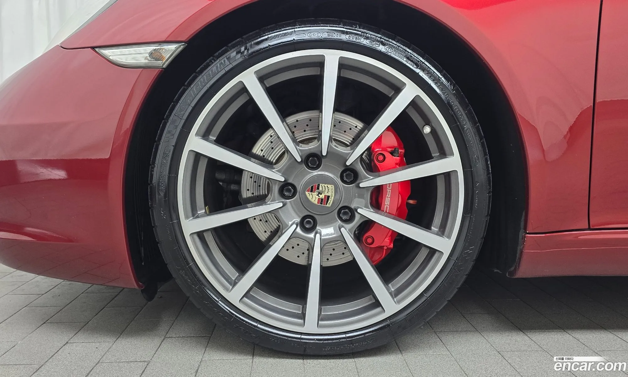 Porsche 911 2012 — 2