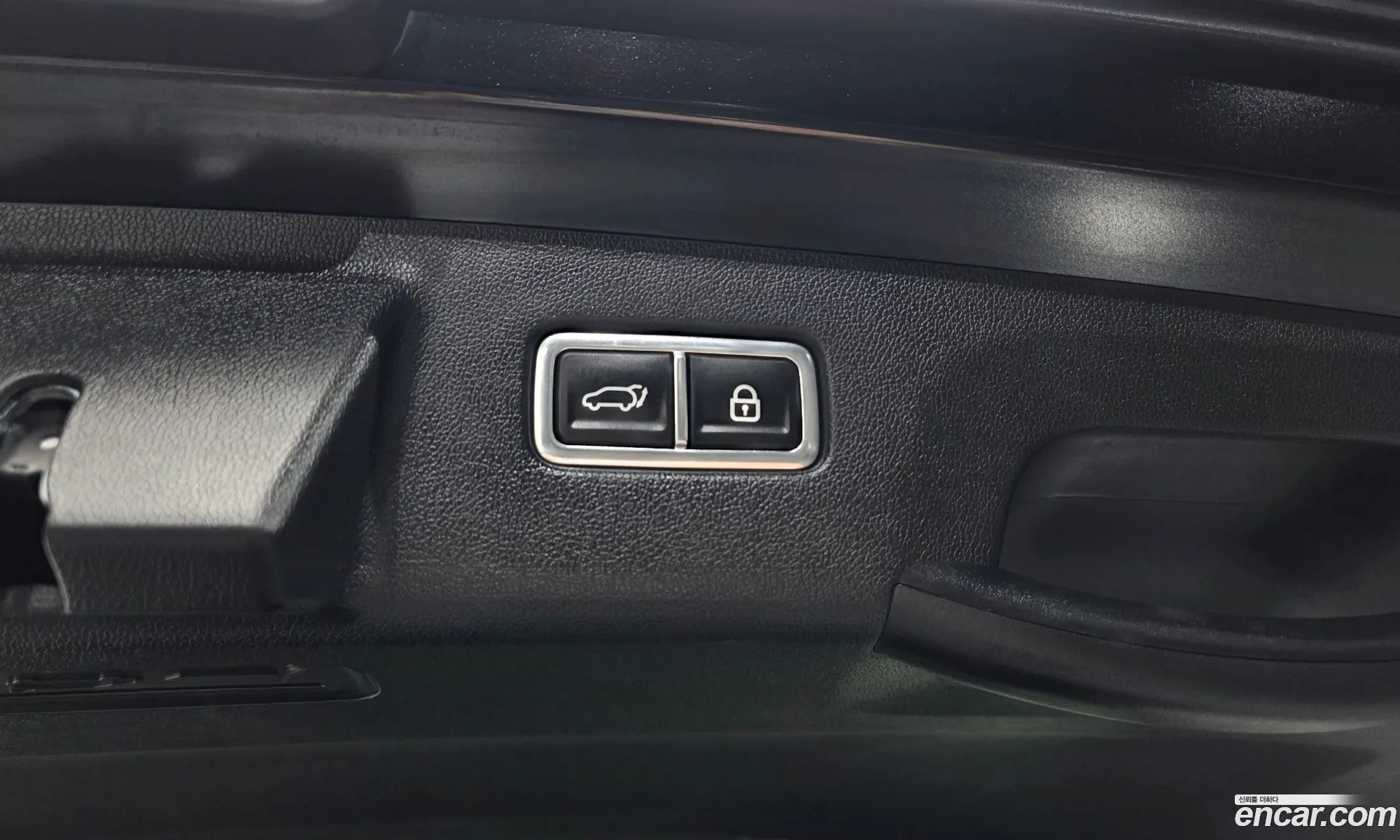 Kia Sorento 2023 — 12