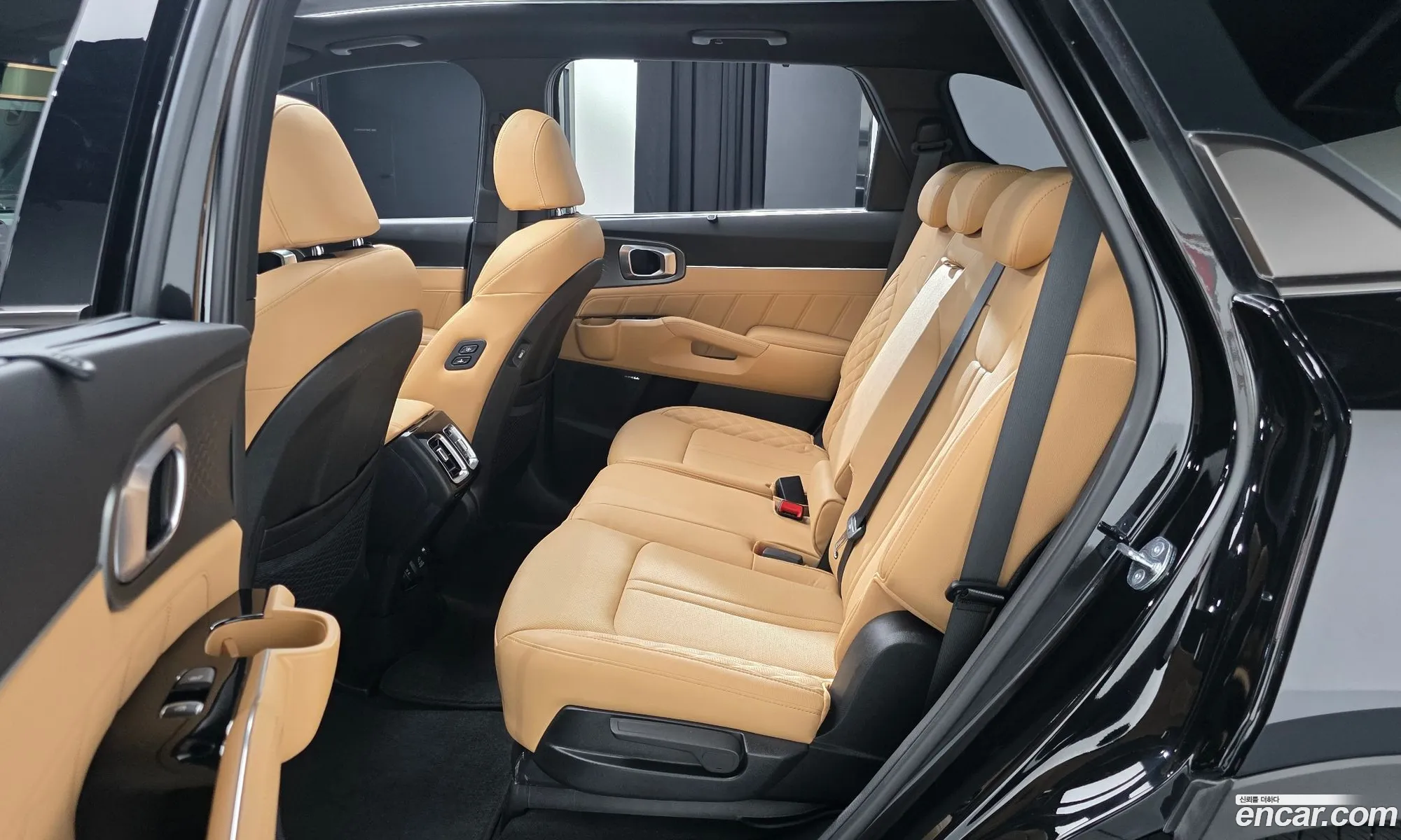 Kia Sorento 2023 — 11