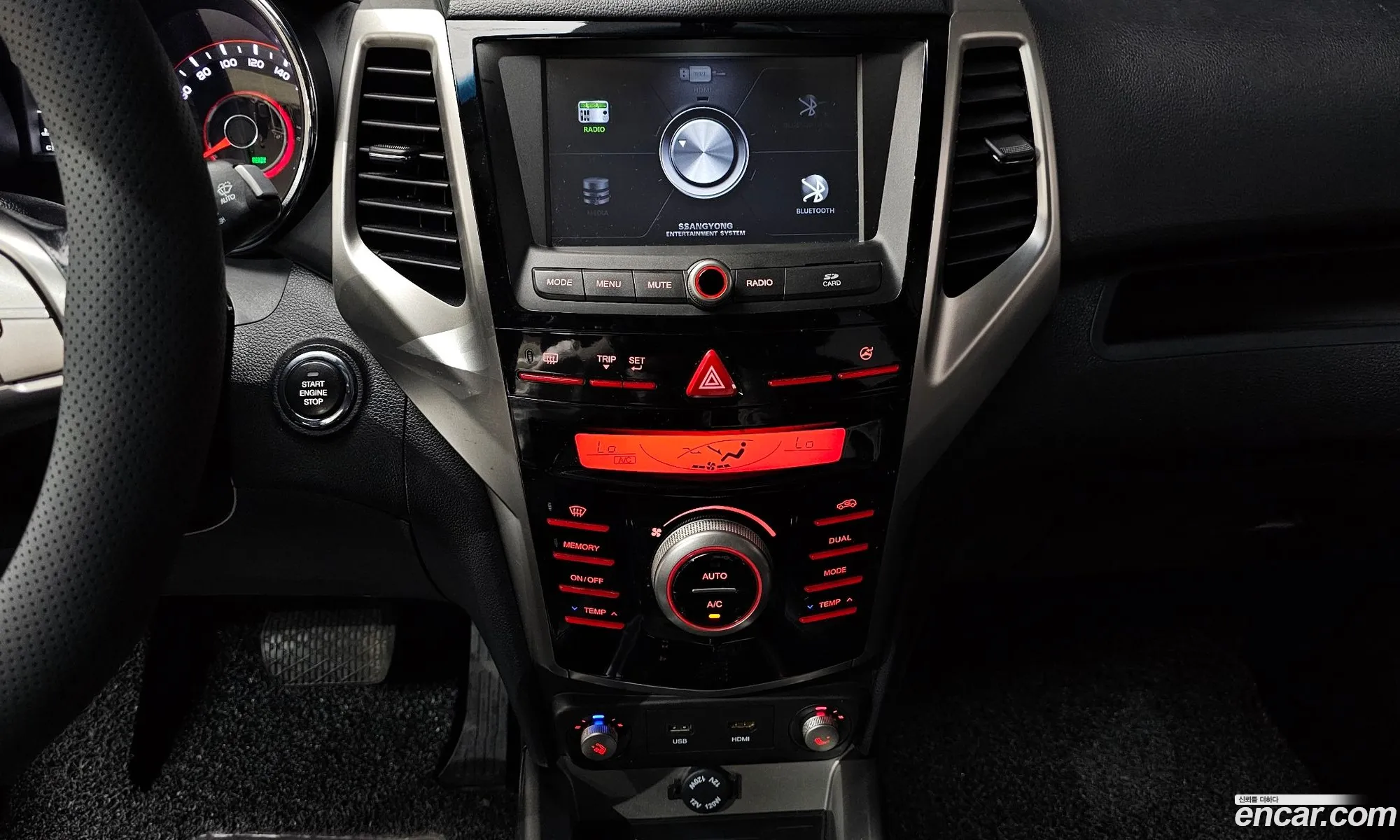 KG Mobility (SsangYong) Tivoli 2015 — 6