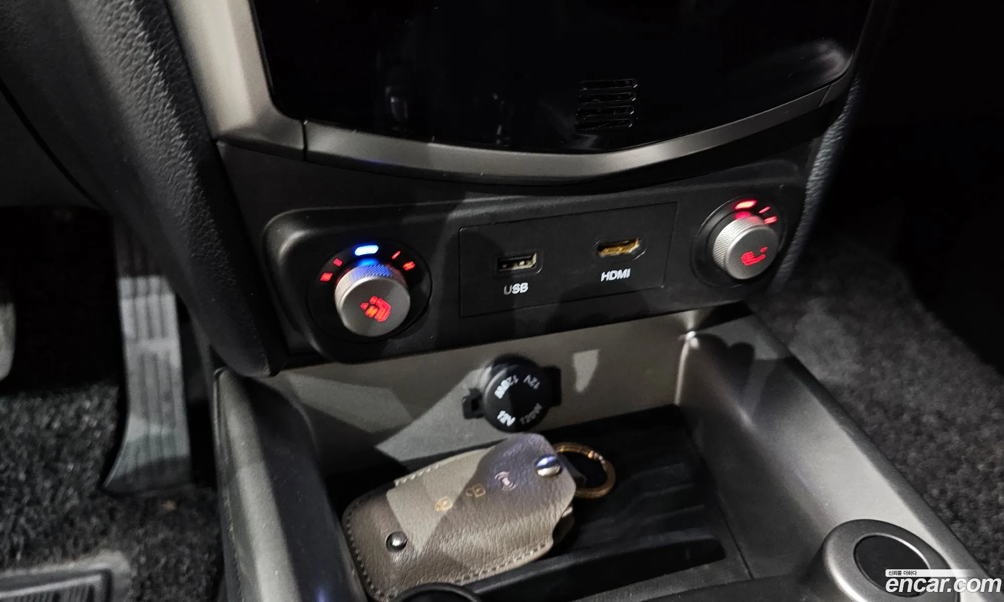 KG Mobility (SsangYong) Tivoli 2015 — 12