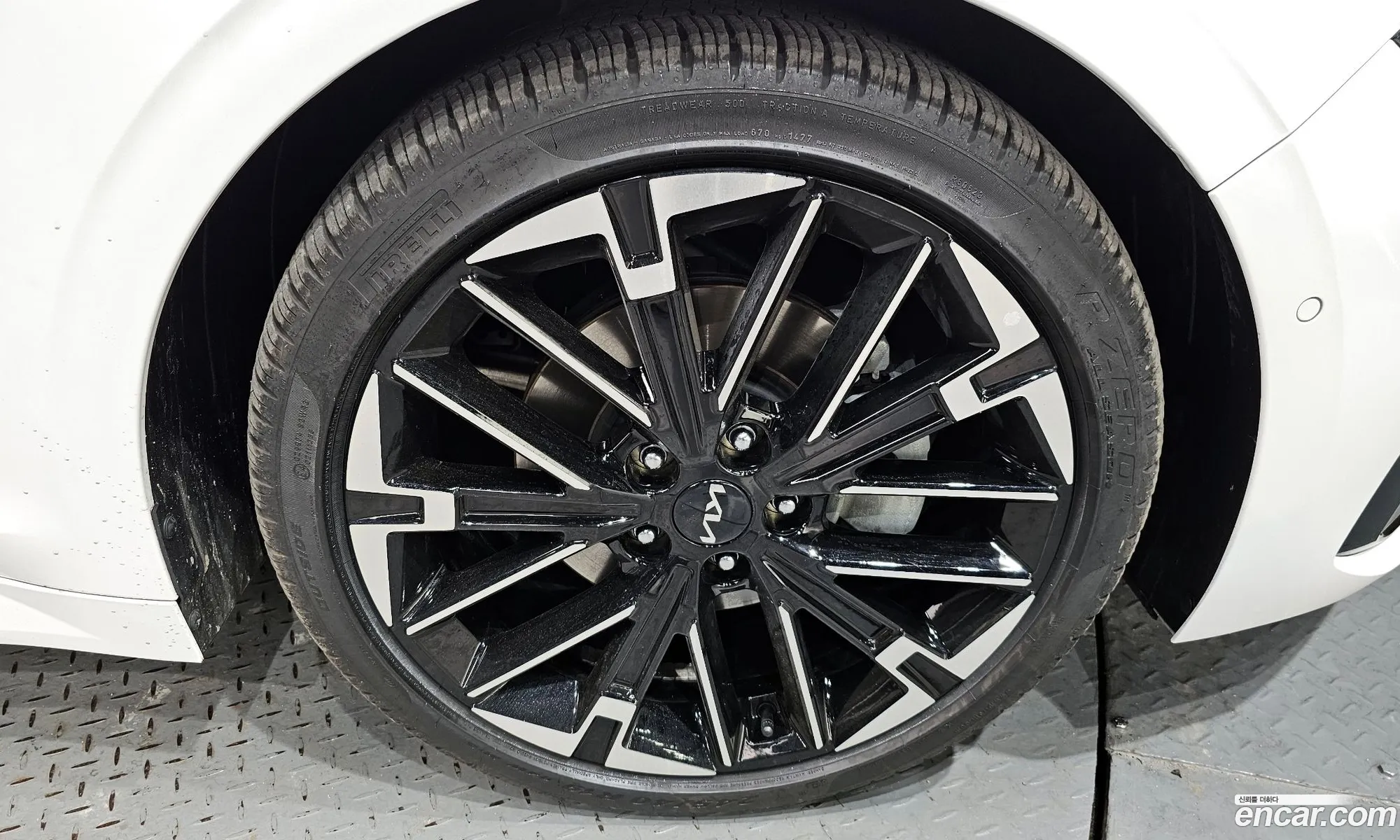 Kia K5 2024 — 5