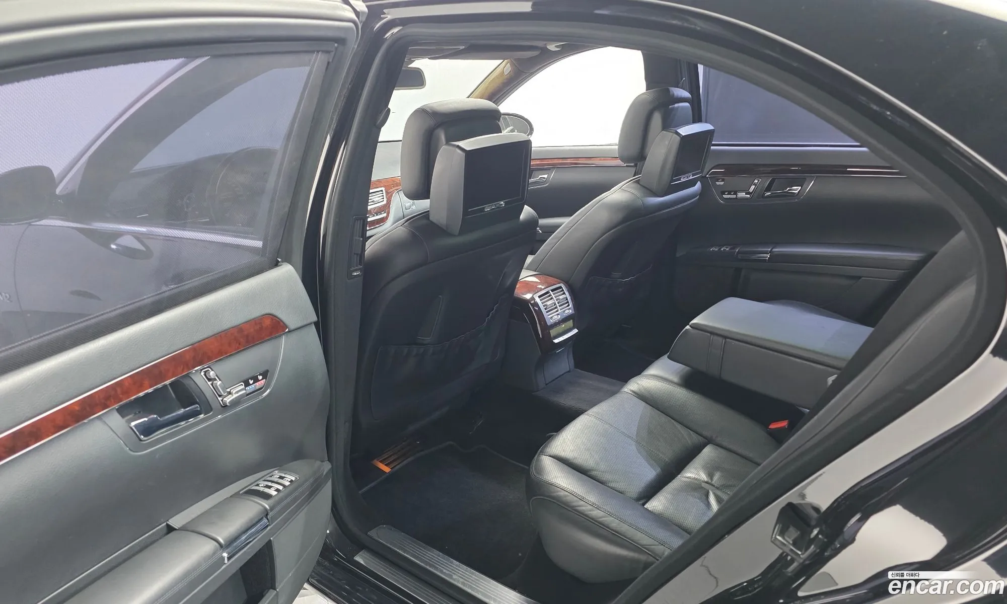 Mercedes-Benz S-Class W221 2007 — 14