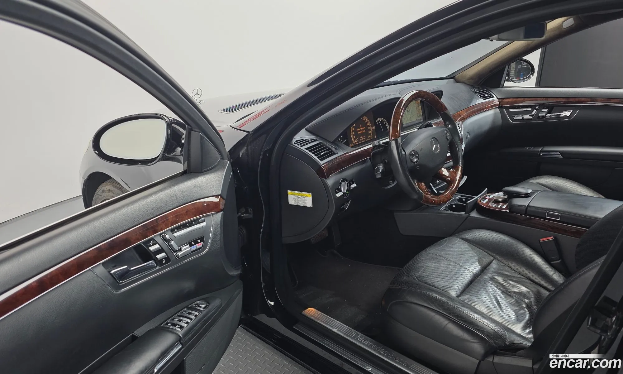 Mercedes-Benz S-Class W221 2007 — 6