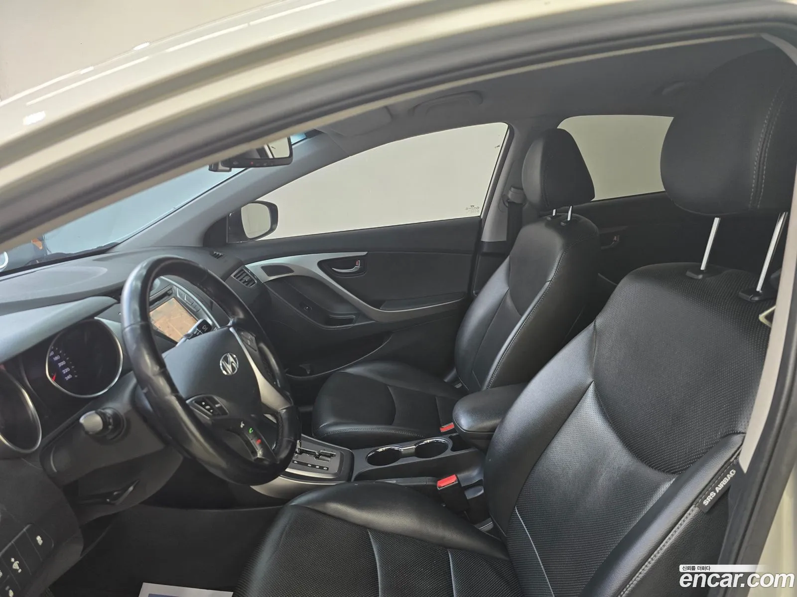 Hyundai Elantra MD 2013 — 10