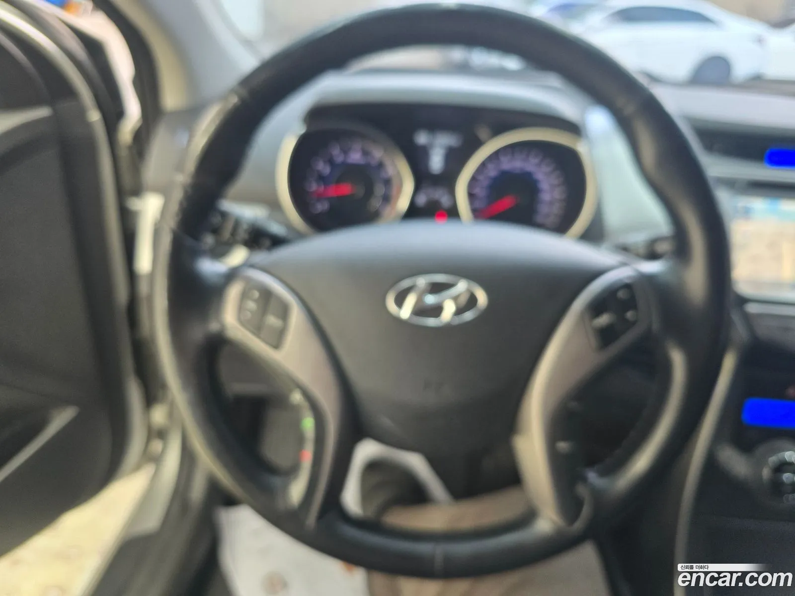 Hyundai Elantra MD 2013 — 2