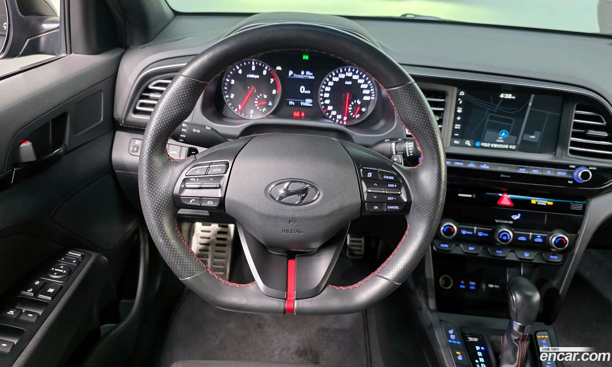 Hyundai Elantra AD 2019 — 20