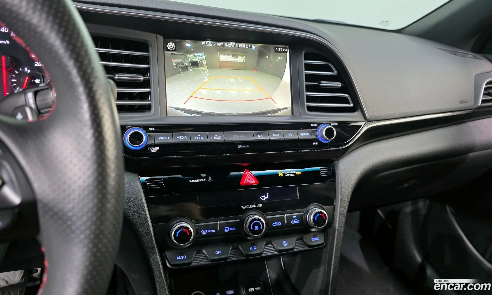 Hyundai Elantra AD 2019 — 5