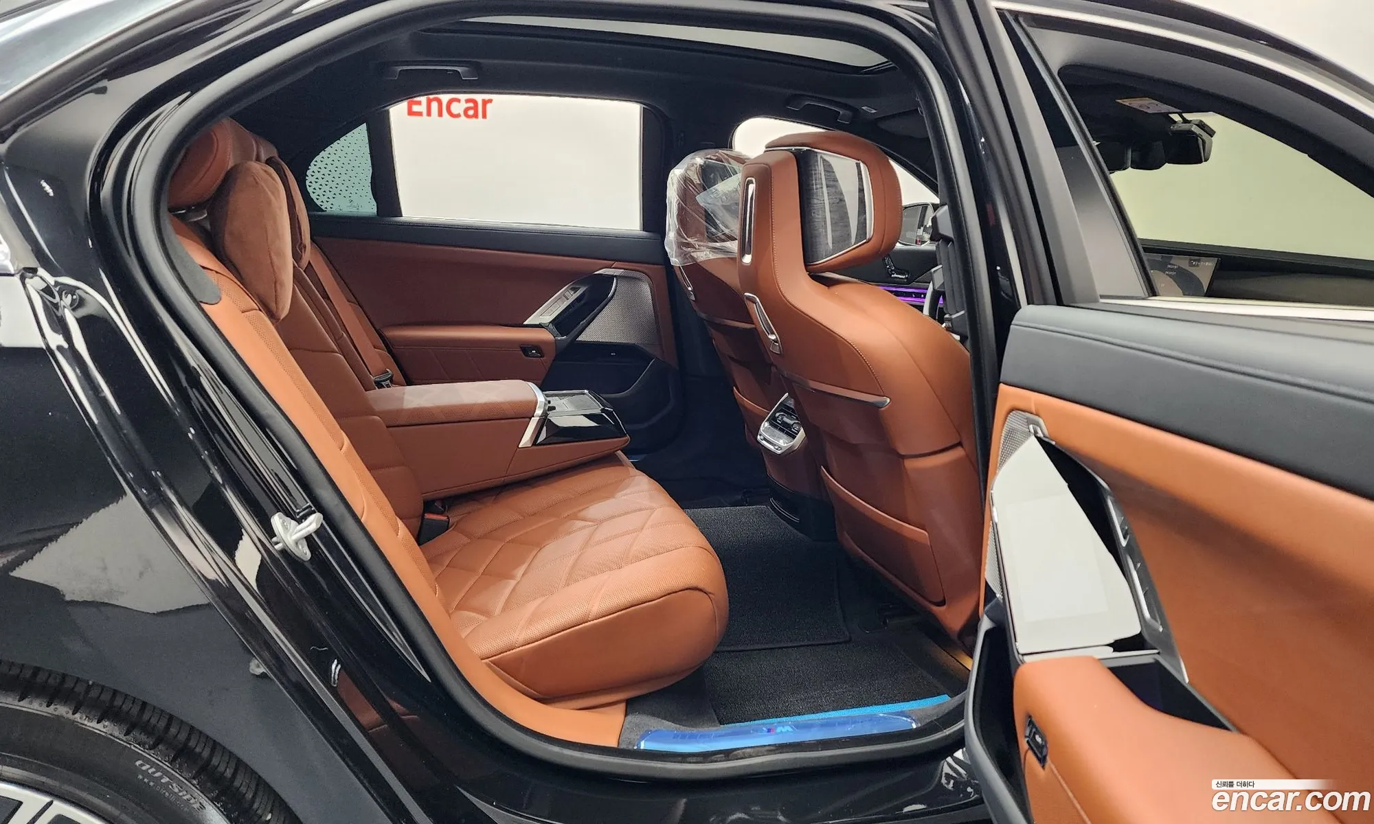 BMW 7 Series 2023 — 11