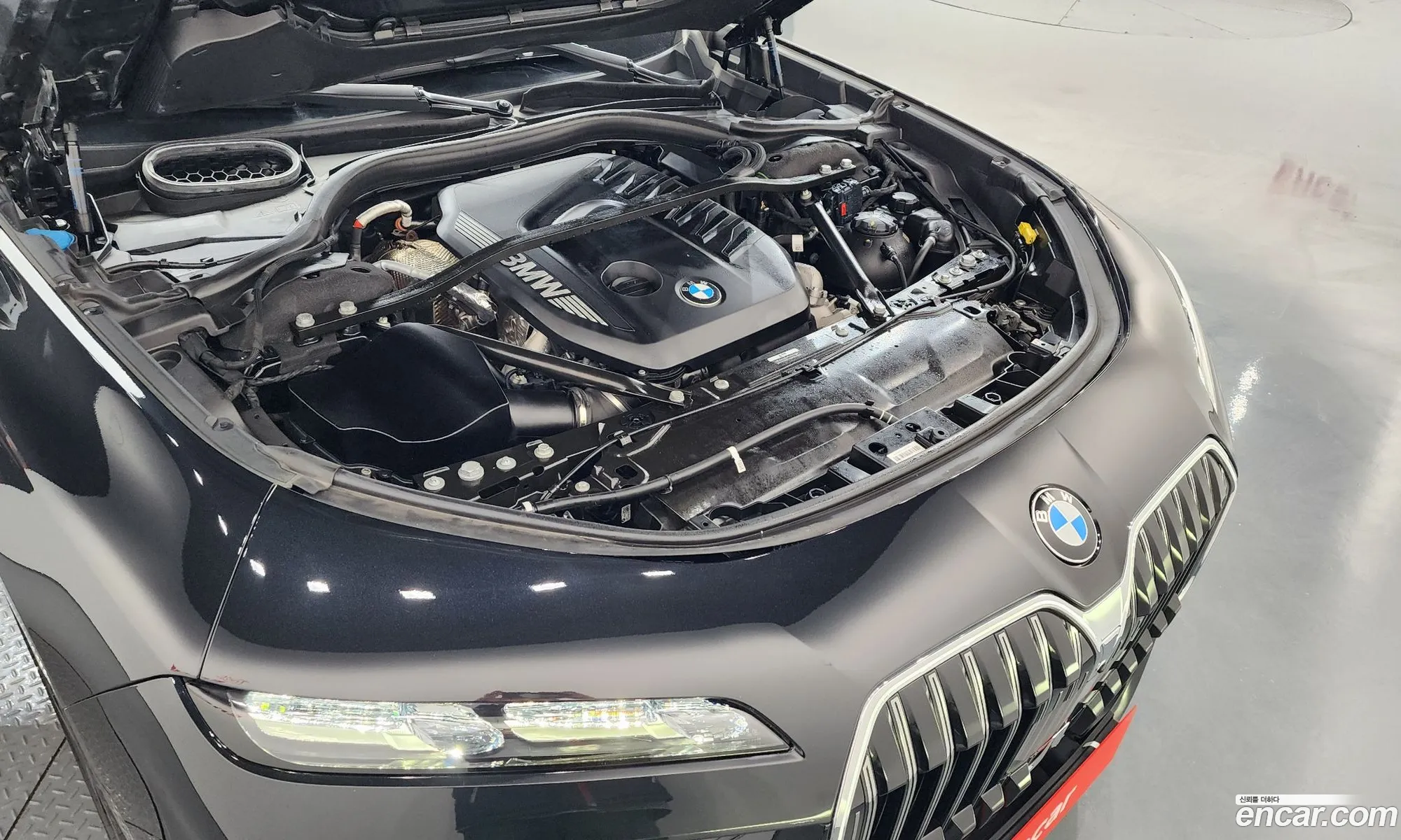 BMW 7 Series 2023 — 20