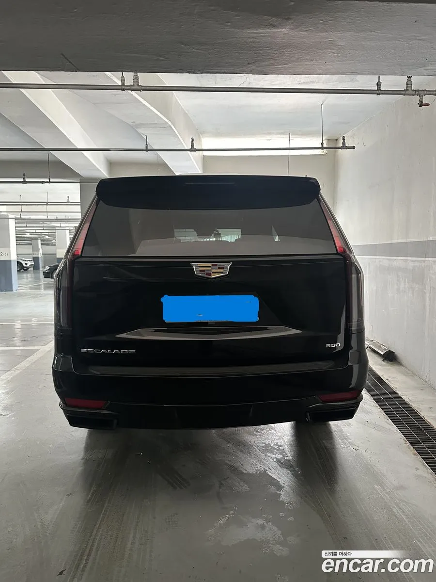 Cadillac Escalade 2023 — 3