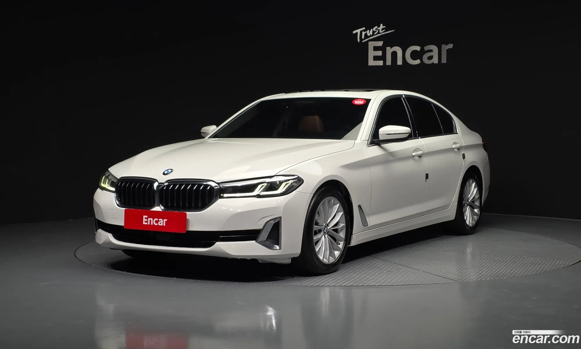 BMW 5 Series 2022 WBA11BH07NWX57822 — 3