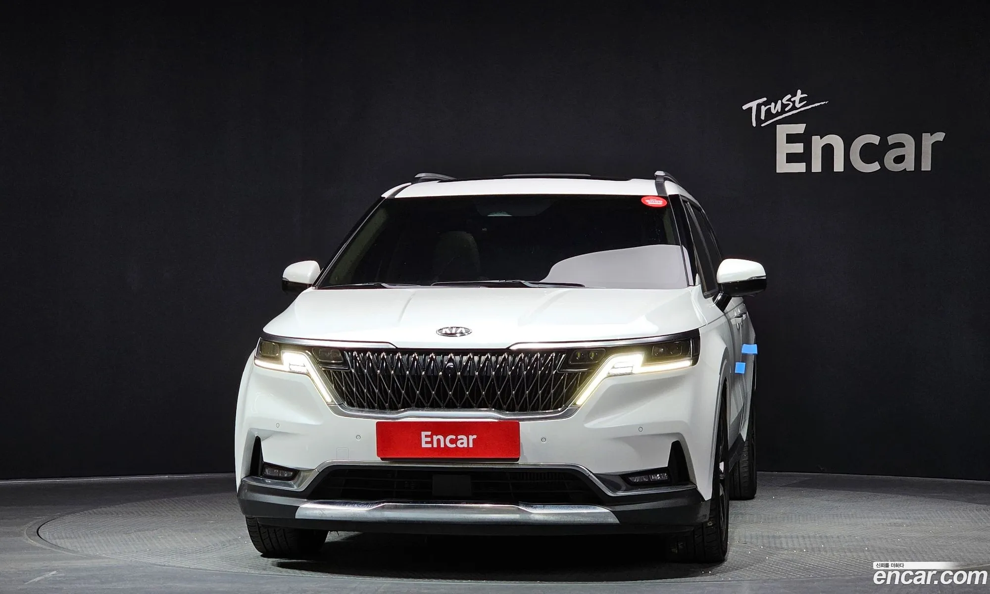 Kia Carnival 2021 — 14