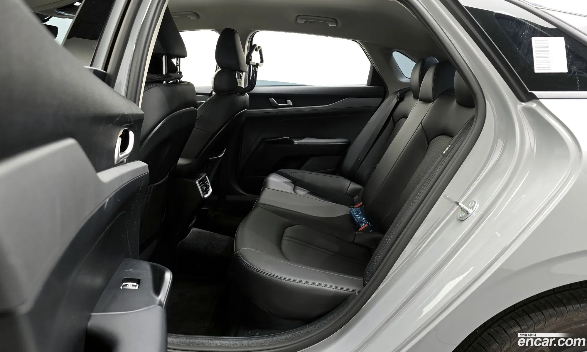 Kia K5 Hybrid 2025 — 7