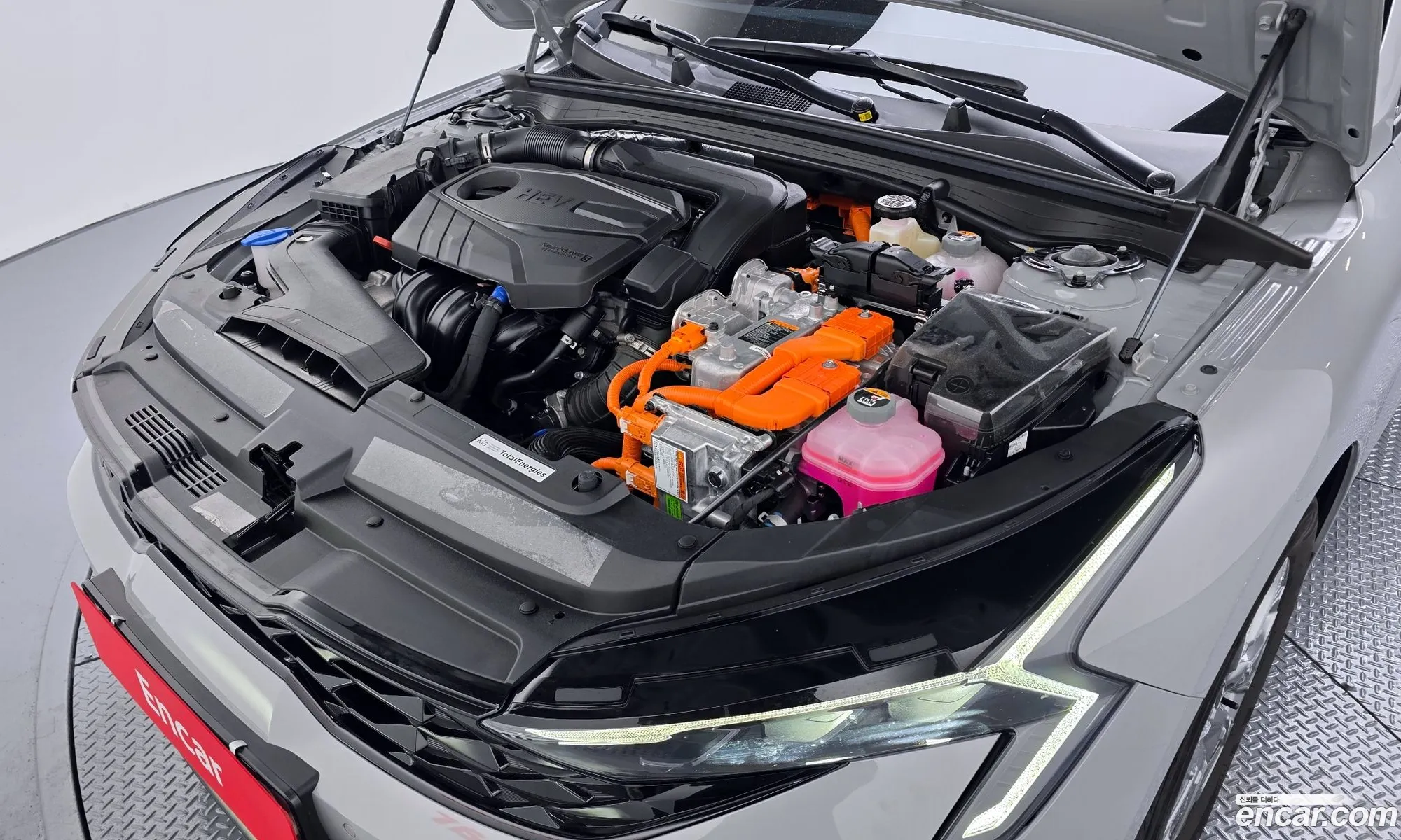 Kia K5 Hybrid 2025 — 17