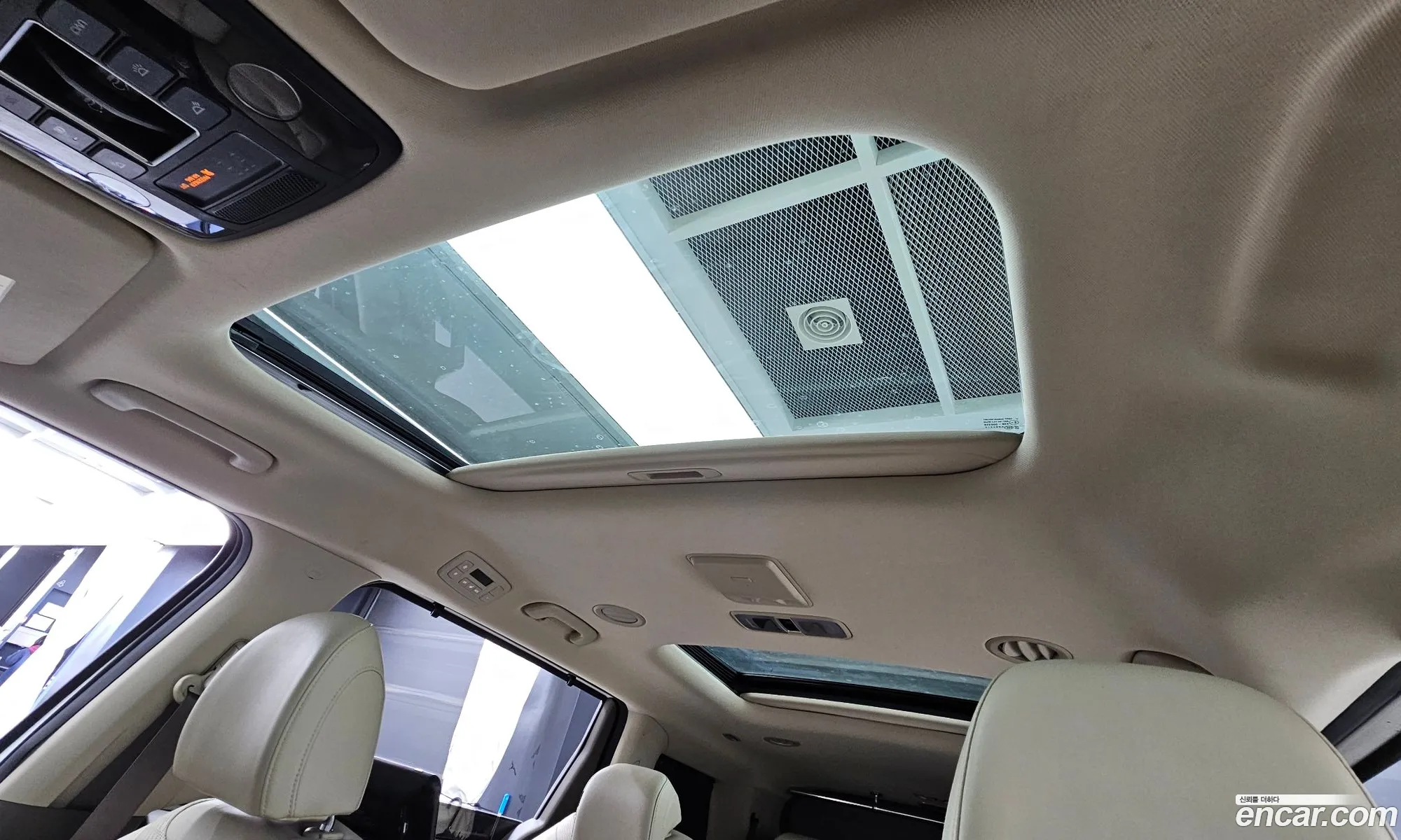 Kia Carnival 2021 — 4
