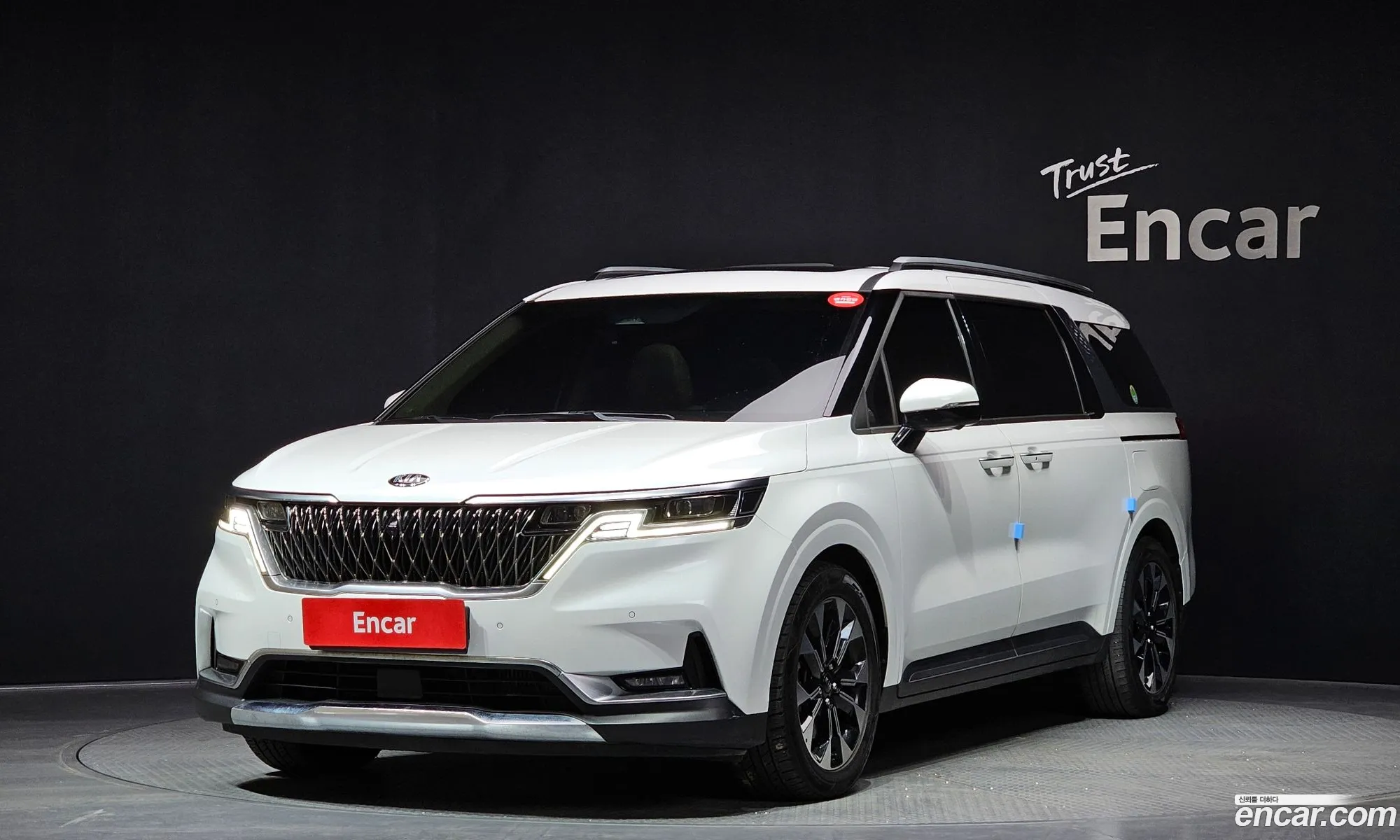Kia Carnival 2021 — 20