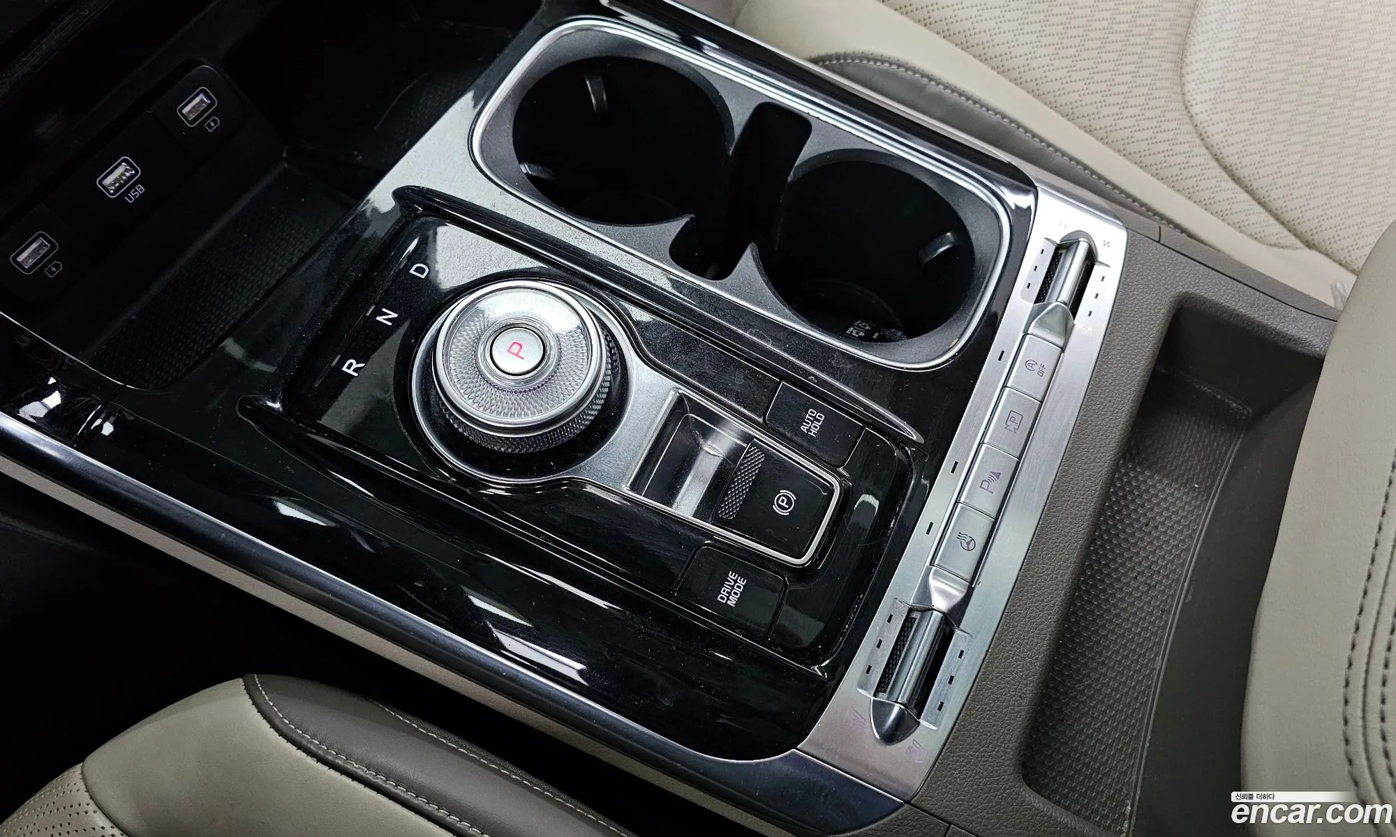 Kia Carnival 2021 — 15