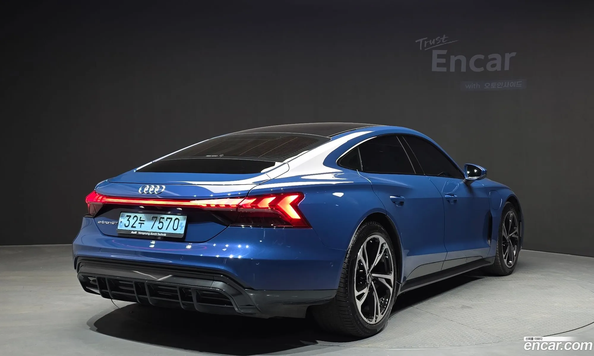 Audi e-tron GT 2021 — 8