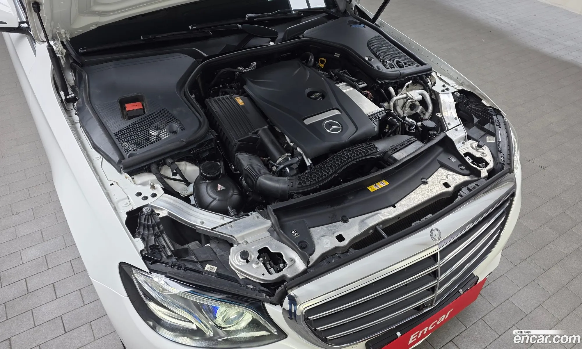 Mercedes-Benz E-Class W213 2017 WDDZF4KB7HA178219 — 15