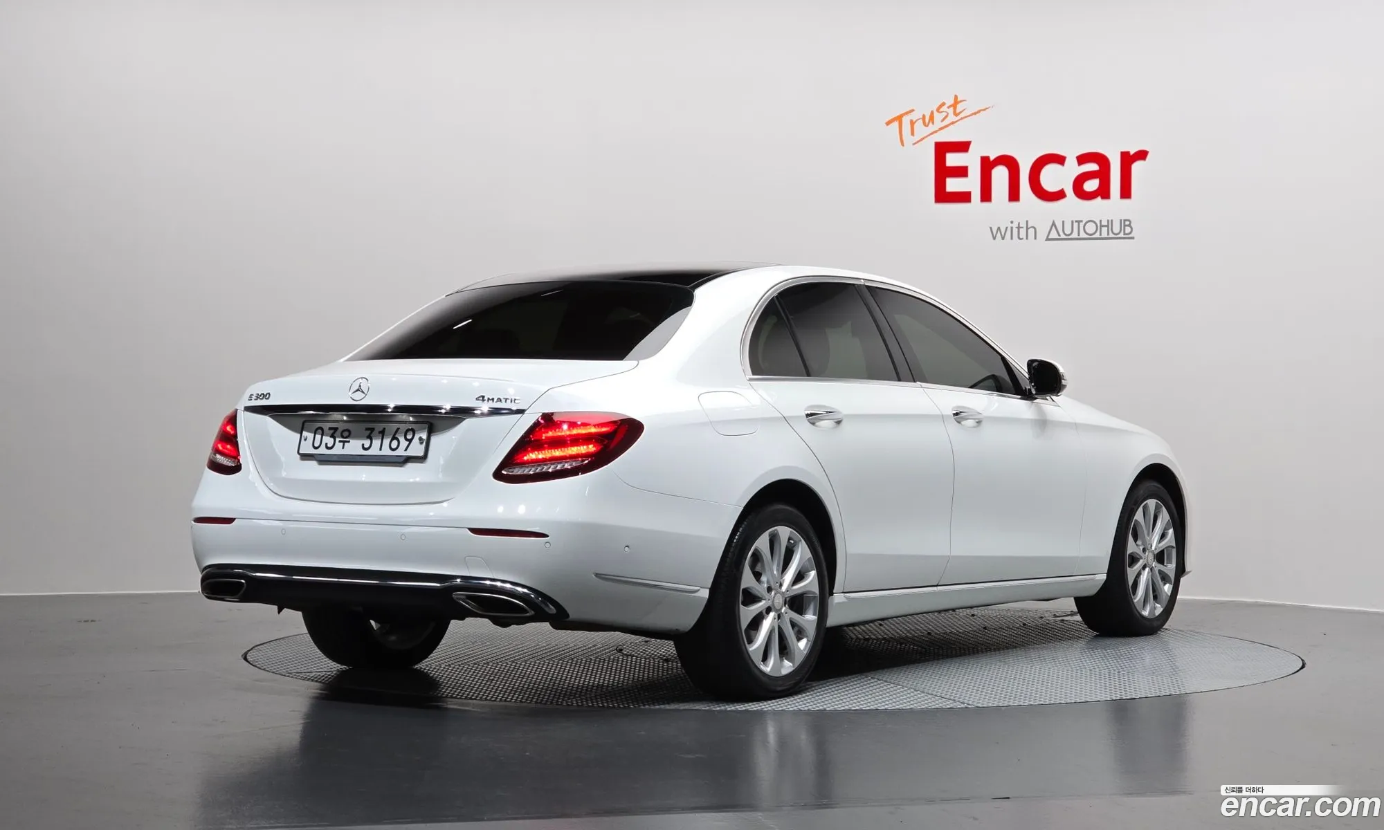 Mercedes-Benz E-Class W213 2017 WDDZF4KB7HA178219 — 14