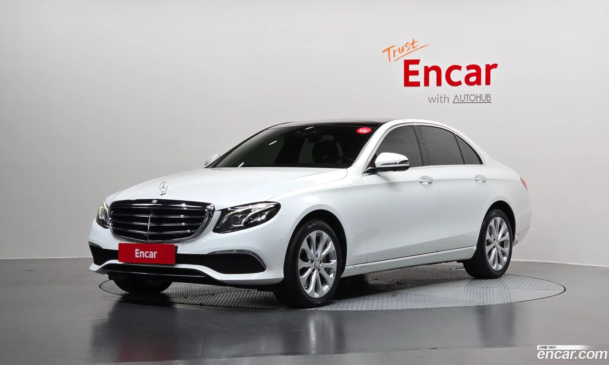 Mercedes-Benz E-Class W213 2017 WDDZF4KB7HA178219 — 17