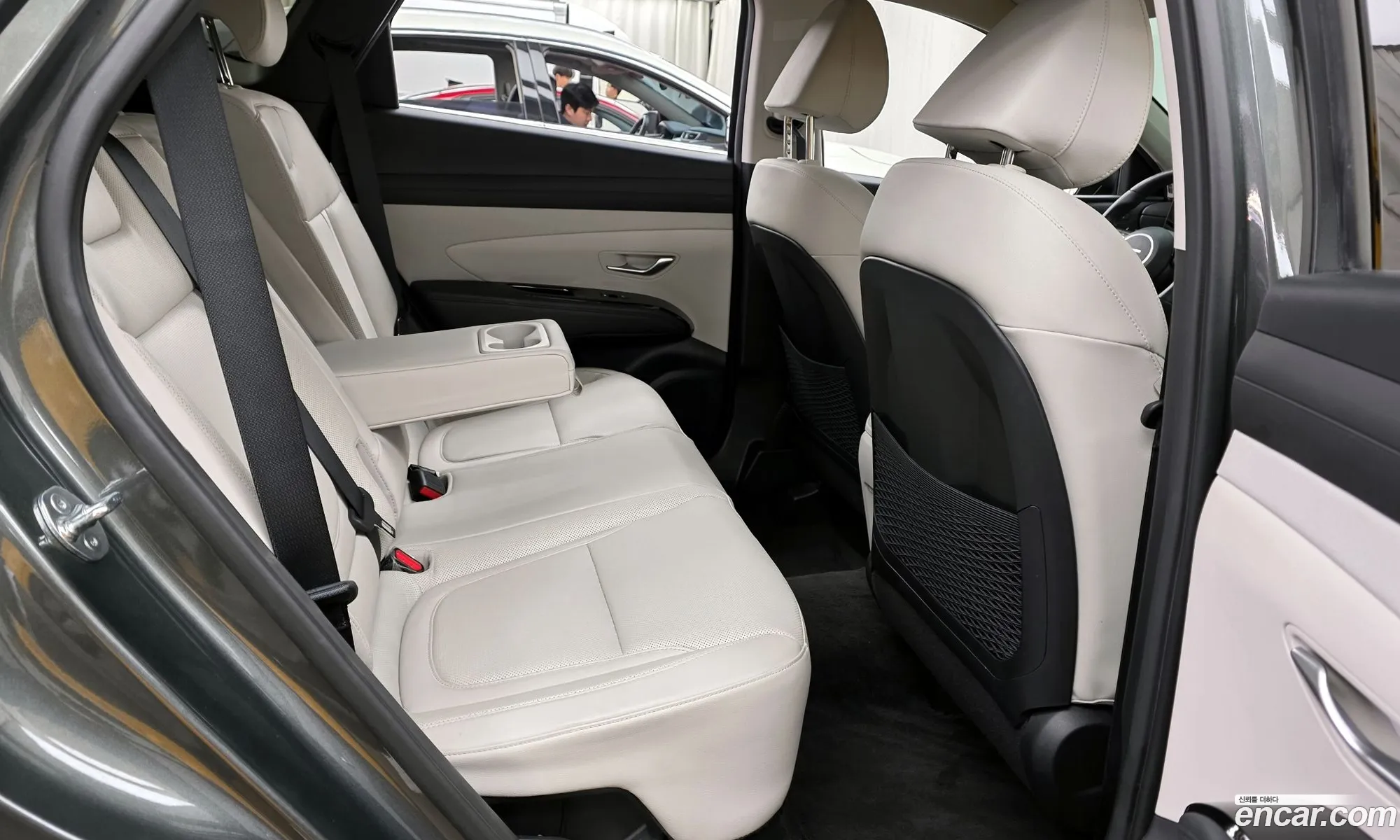 Hyundai Tucson Hybrid 2024 — 11