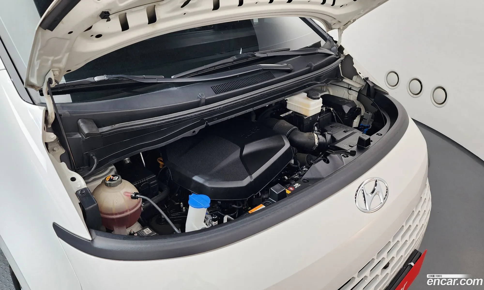 Hyundai Staria 2022 — 10