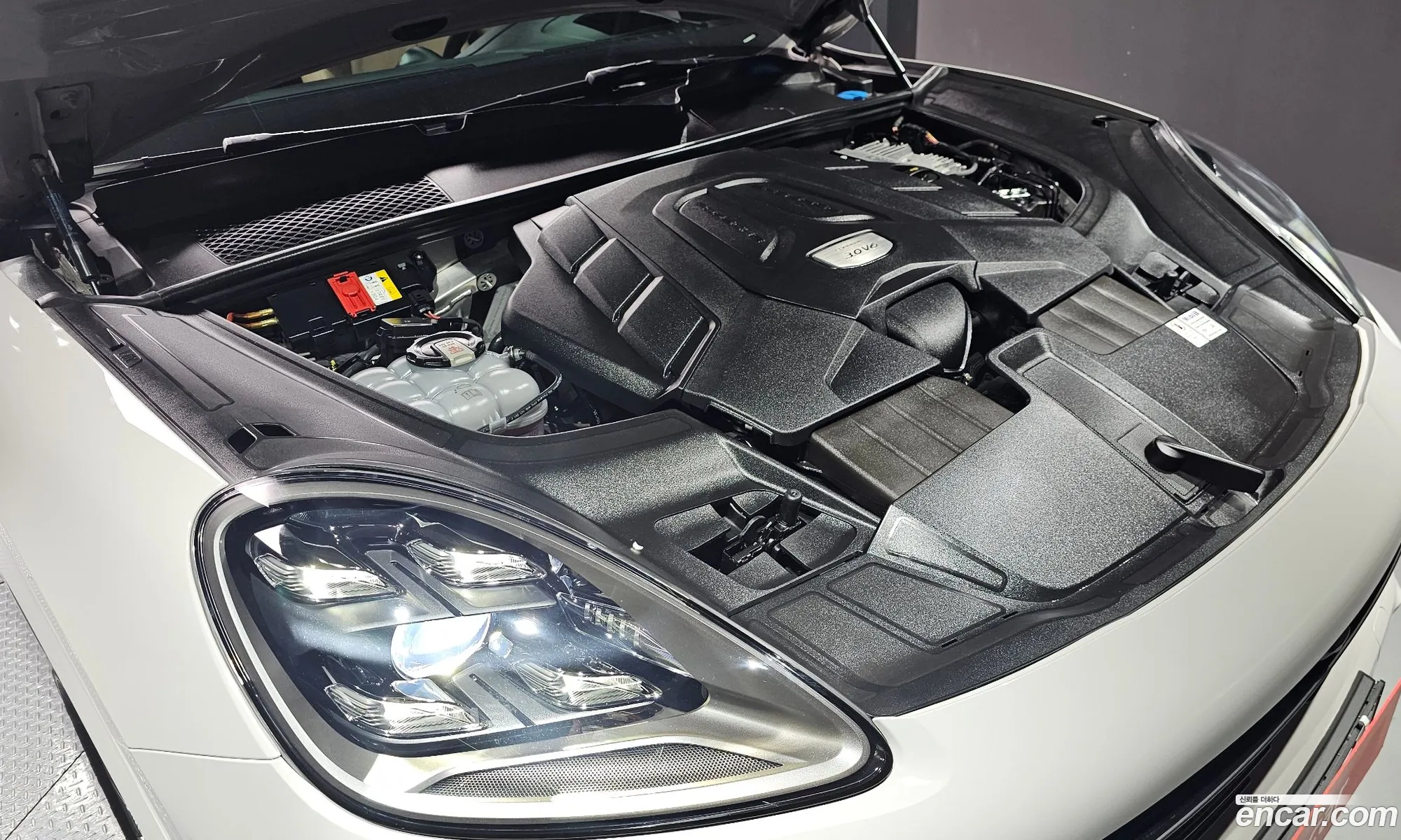 Porsche Cayenne 2021 WP1AA29Y6MDA17274 — 11