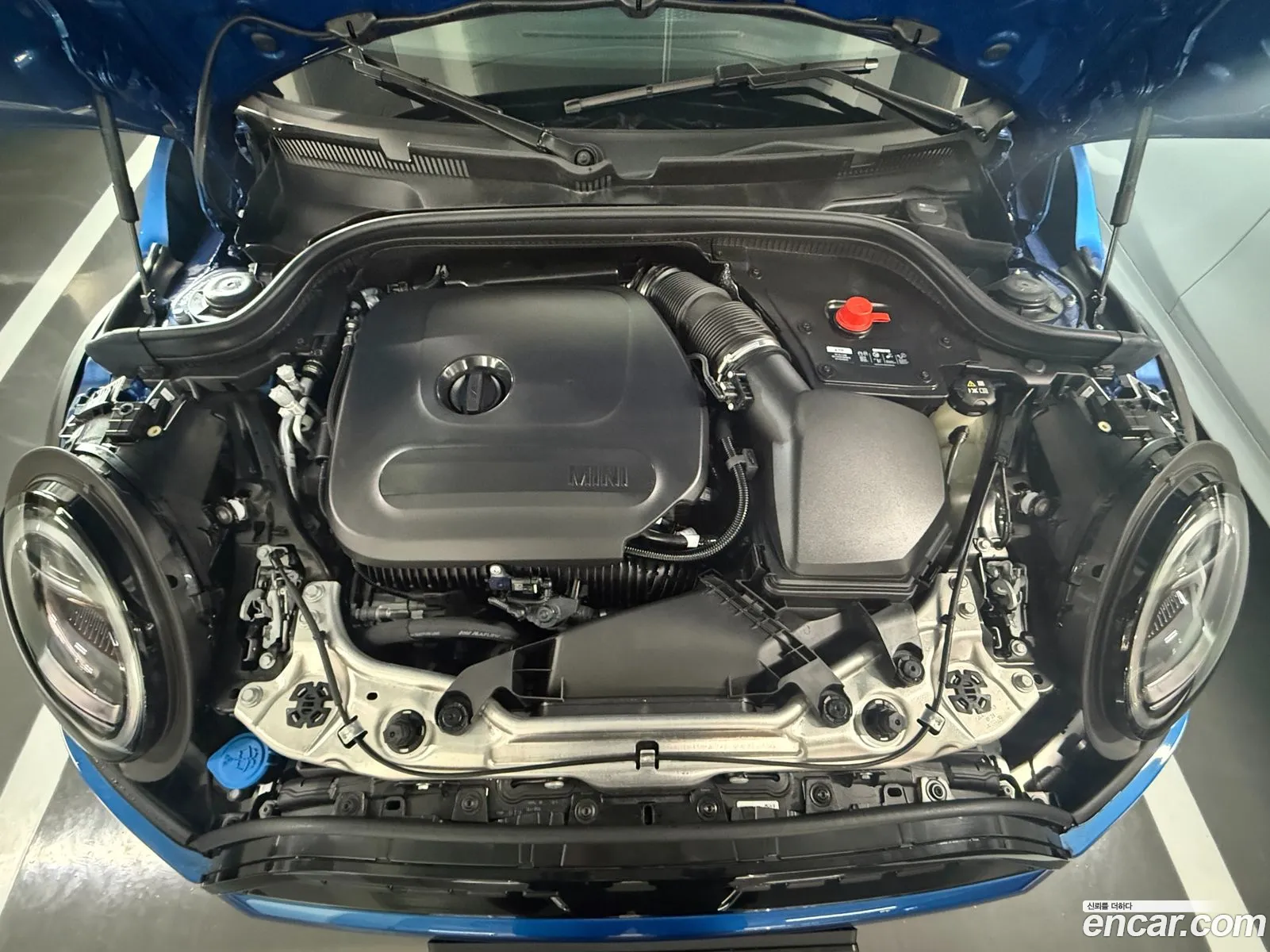 Mini Cooper C 2025 — 13