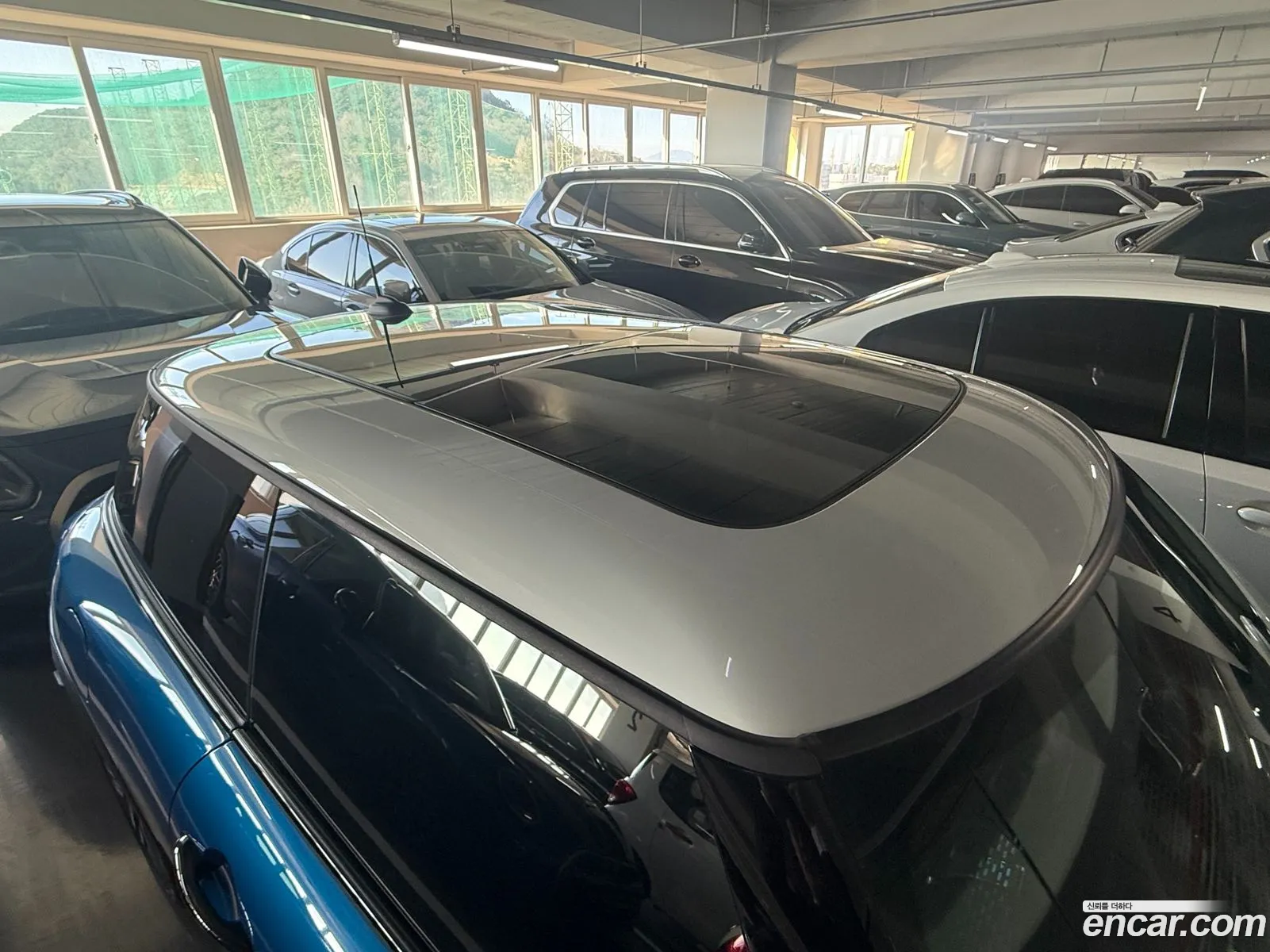 Mini Cooper C 2025 — 18