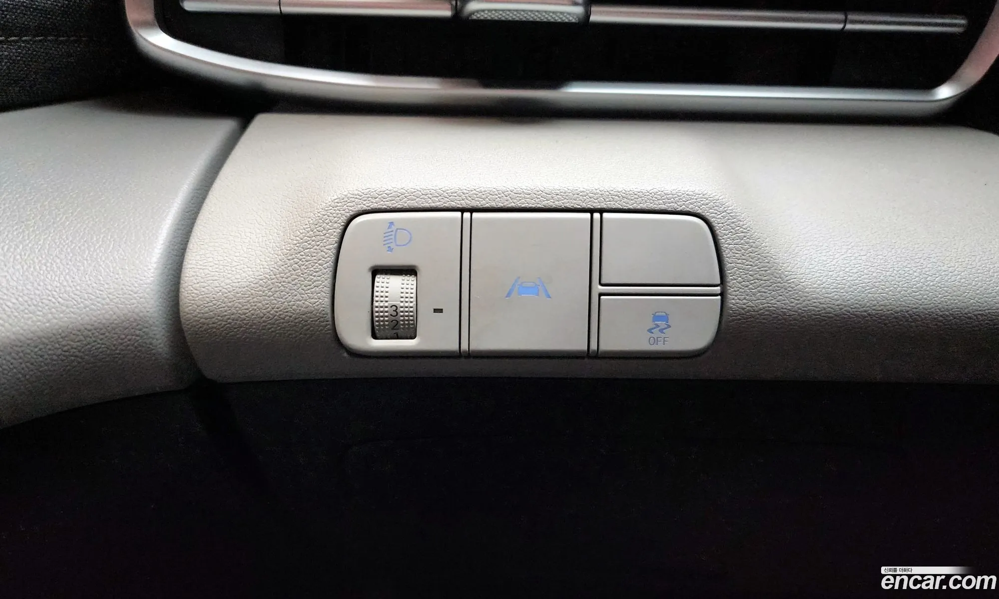 Hyundai Elantra 2020 — 11