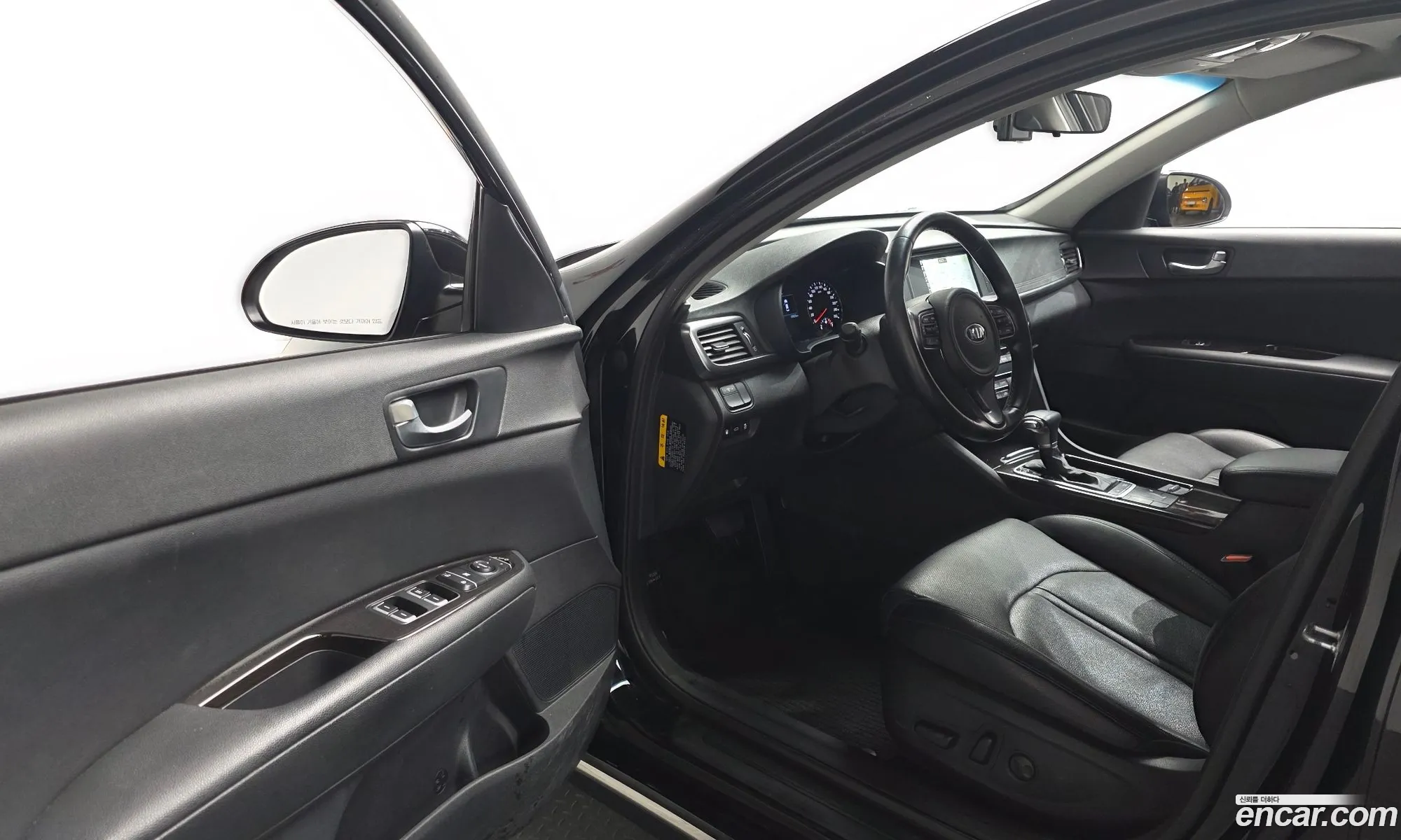 Kia K5 2015 KNAGX411BGA019253 — 11
