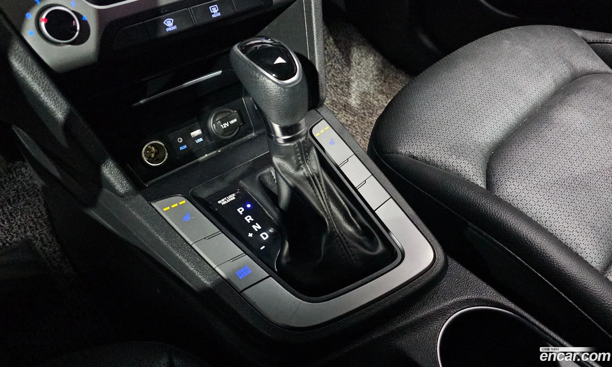 Hyundai Elantra AD 2017 — 16