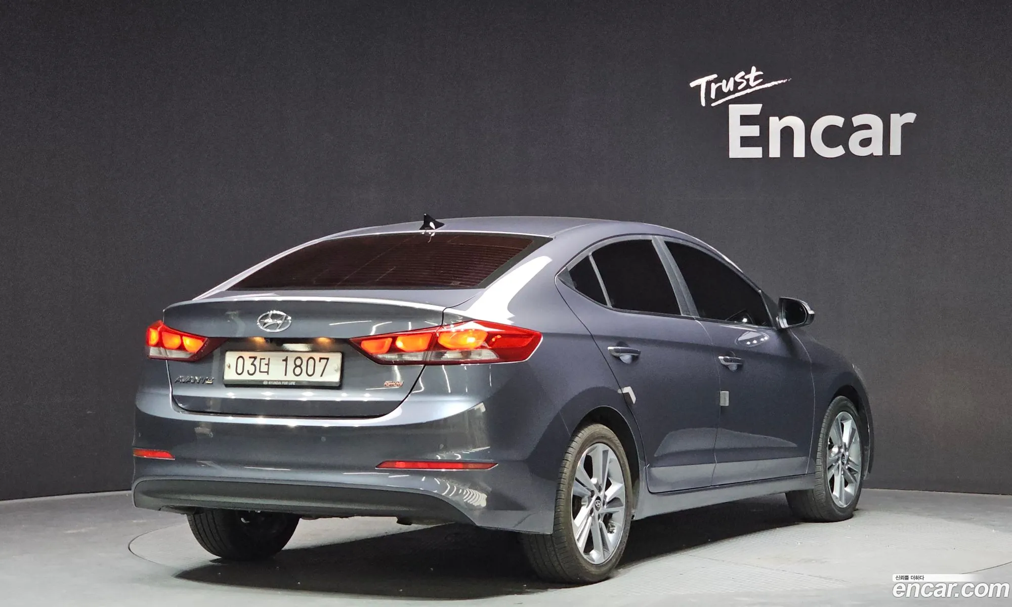Hyundai Elantra AD 2017 — 2