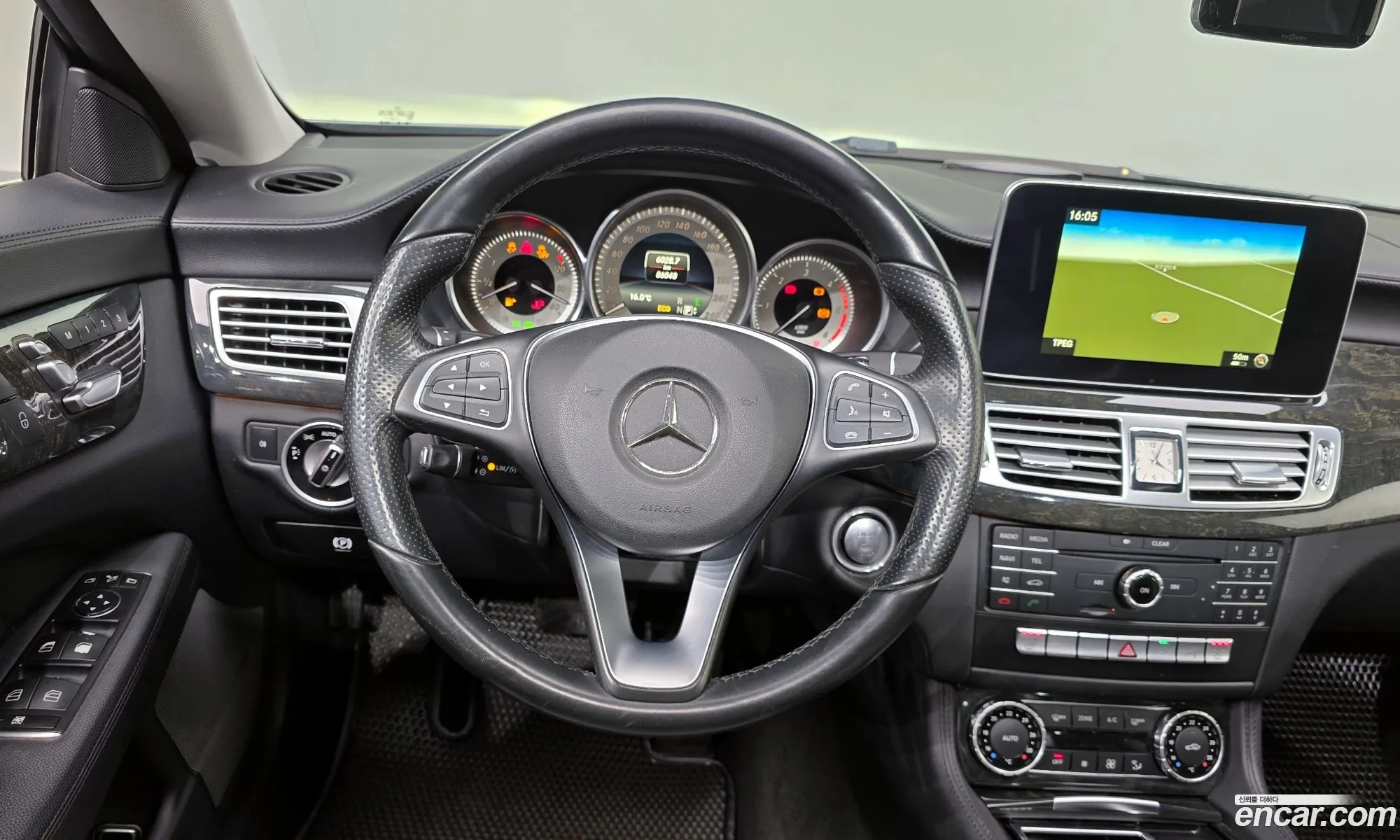Mercedes-Benz CLS-Class W218 2016 — 20