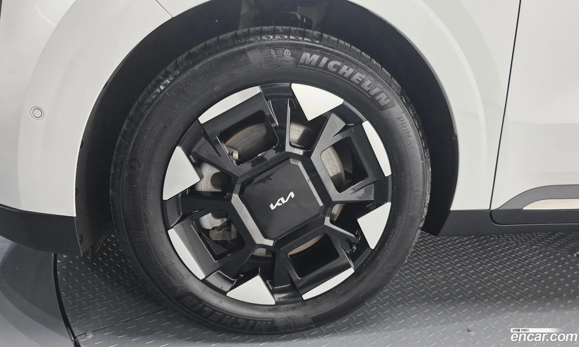 Kia Carnival 2024 — 5