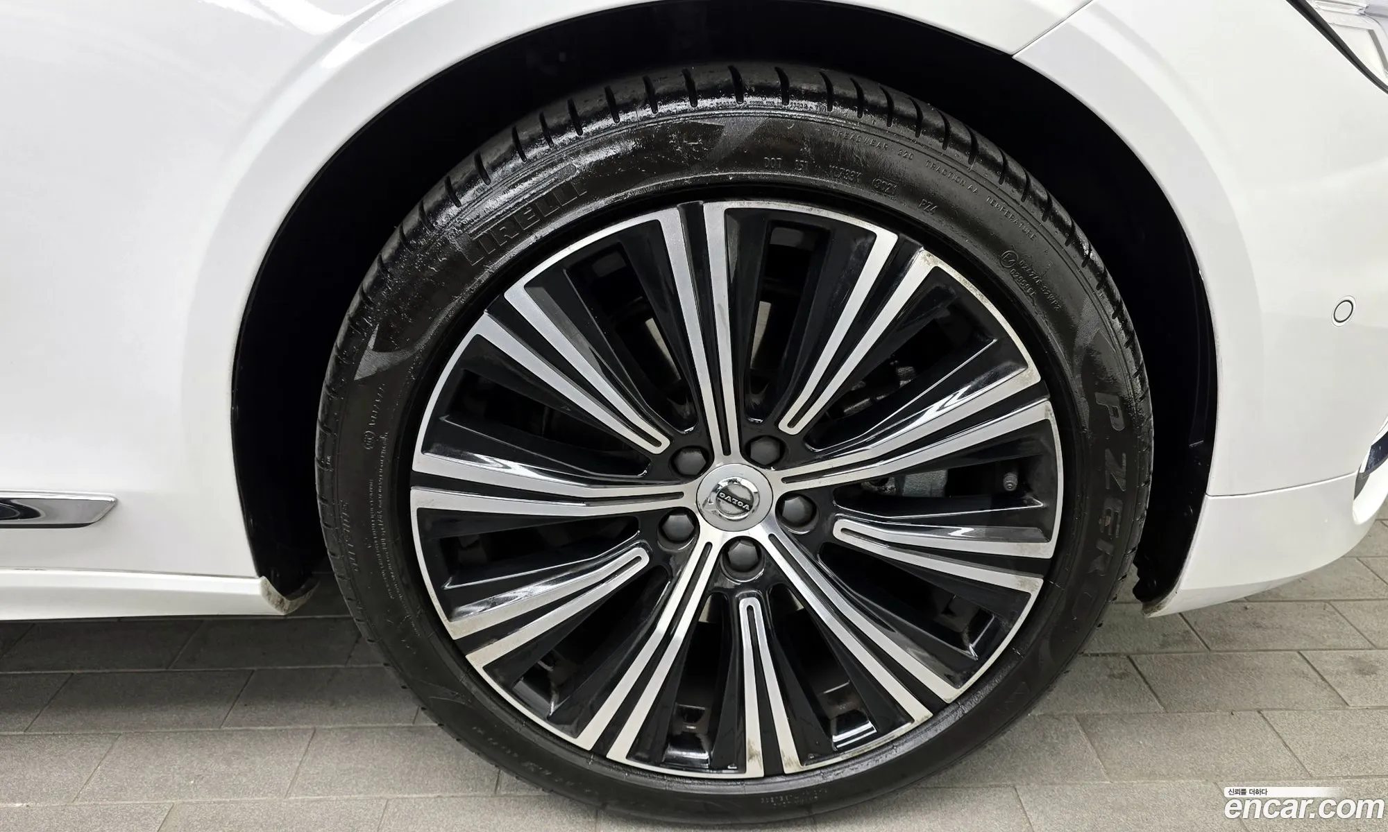 Volvo S90 2021 LVYPTL12DNP256588 — 9