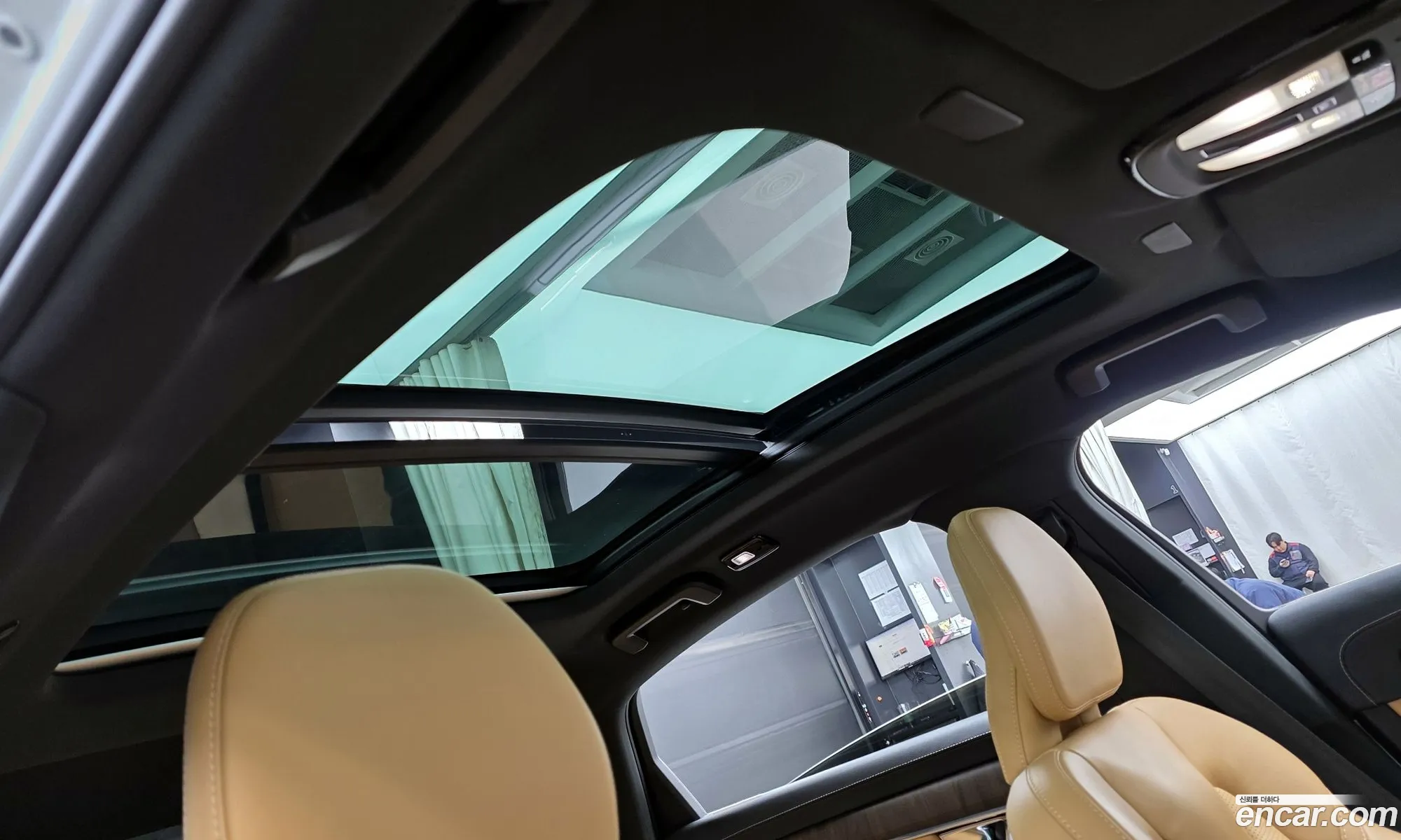 Volvo S90 2021 LVYPTL12DNP256588 — 12