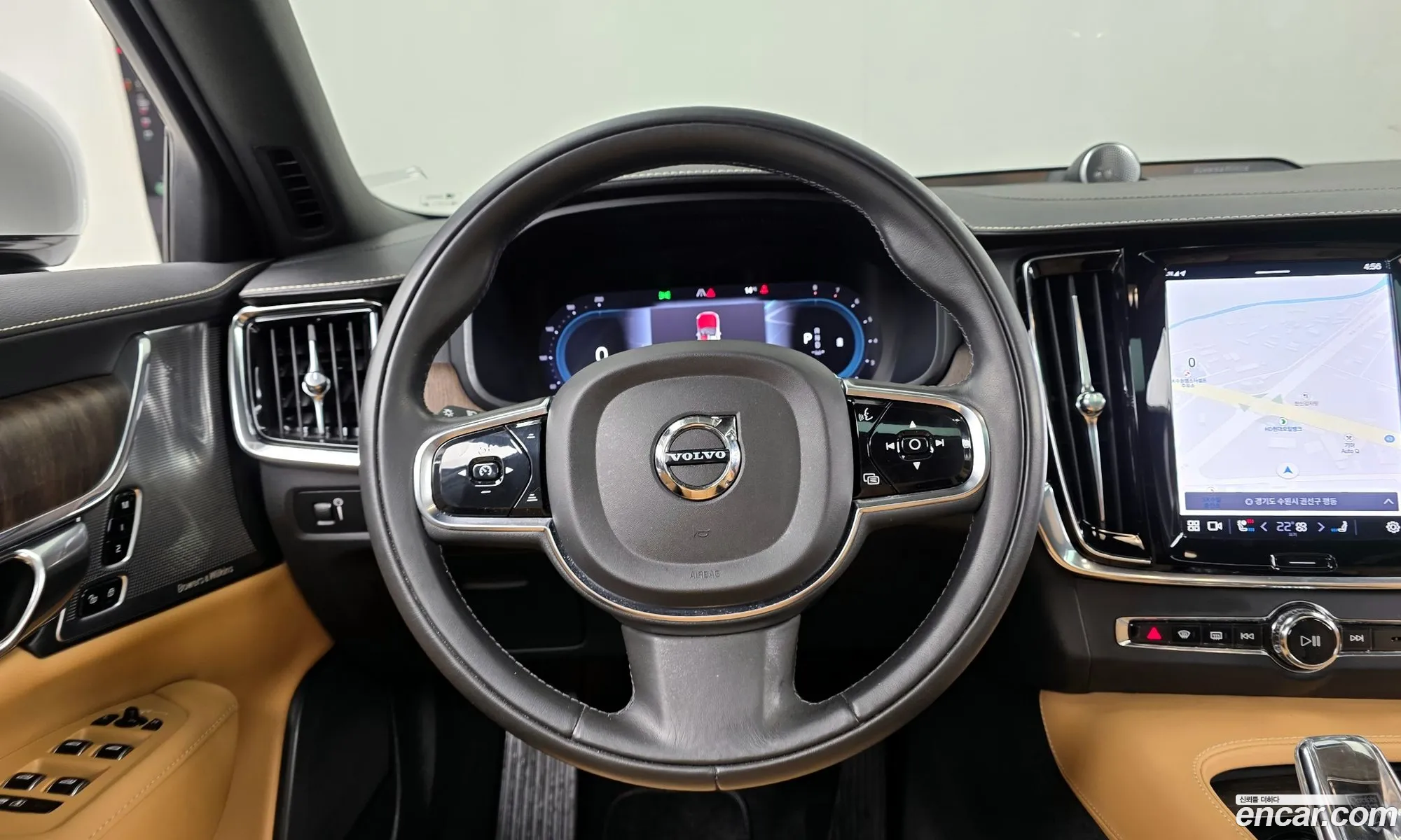 Volvo S90 2021 LVYPTL12DNP256588 — 3