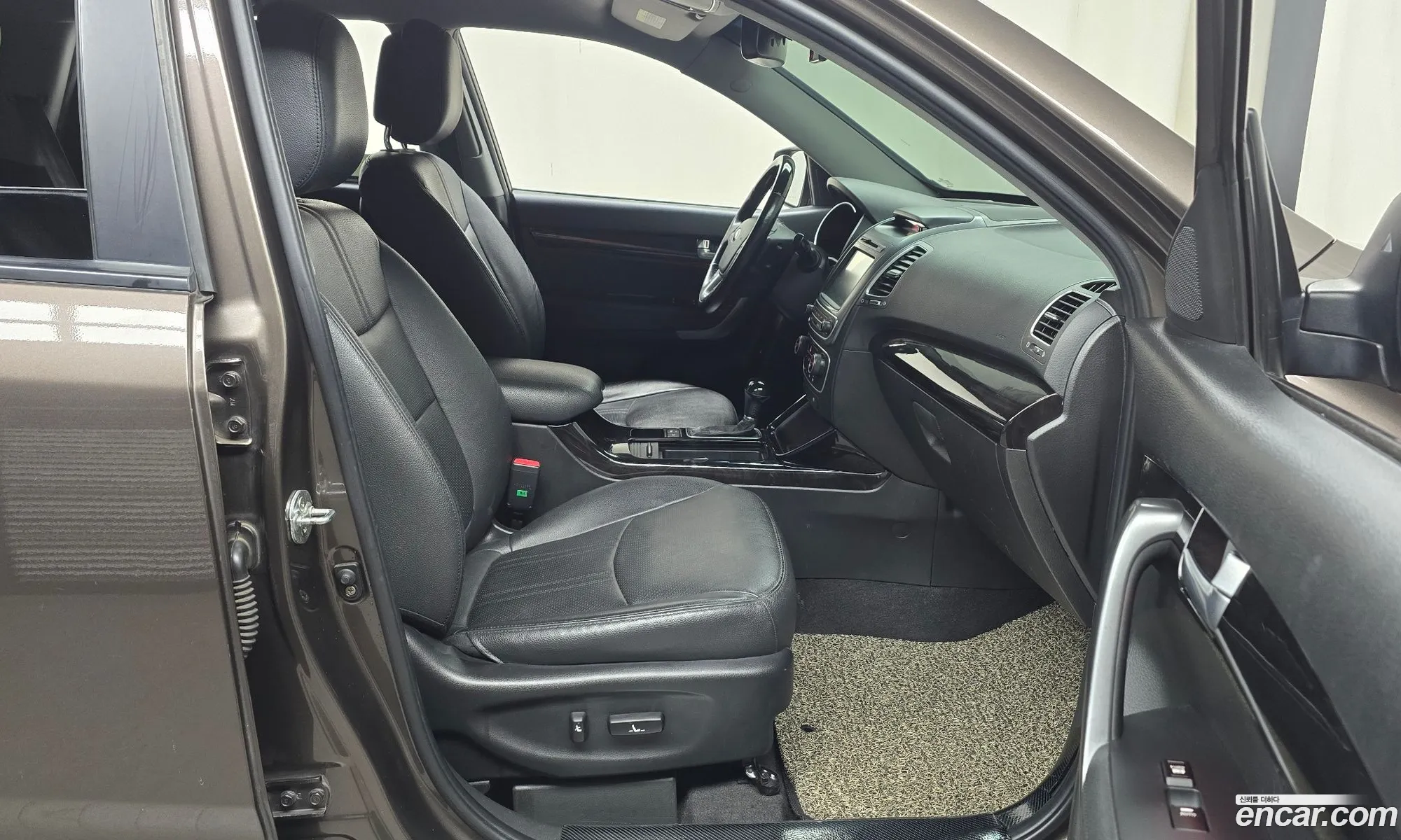 Kia Sorento R 2013 KNAKV815DEA470909 — 4