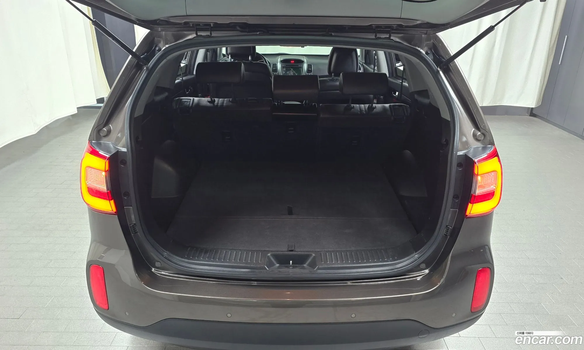 Kia Sorento R 2013 KNAKV815DEA470909 — 3
