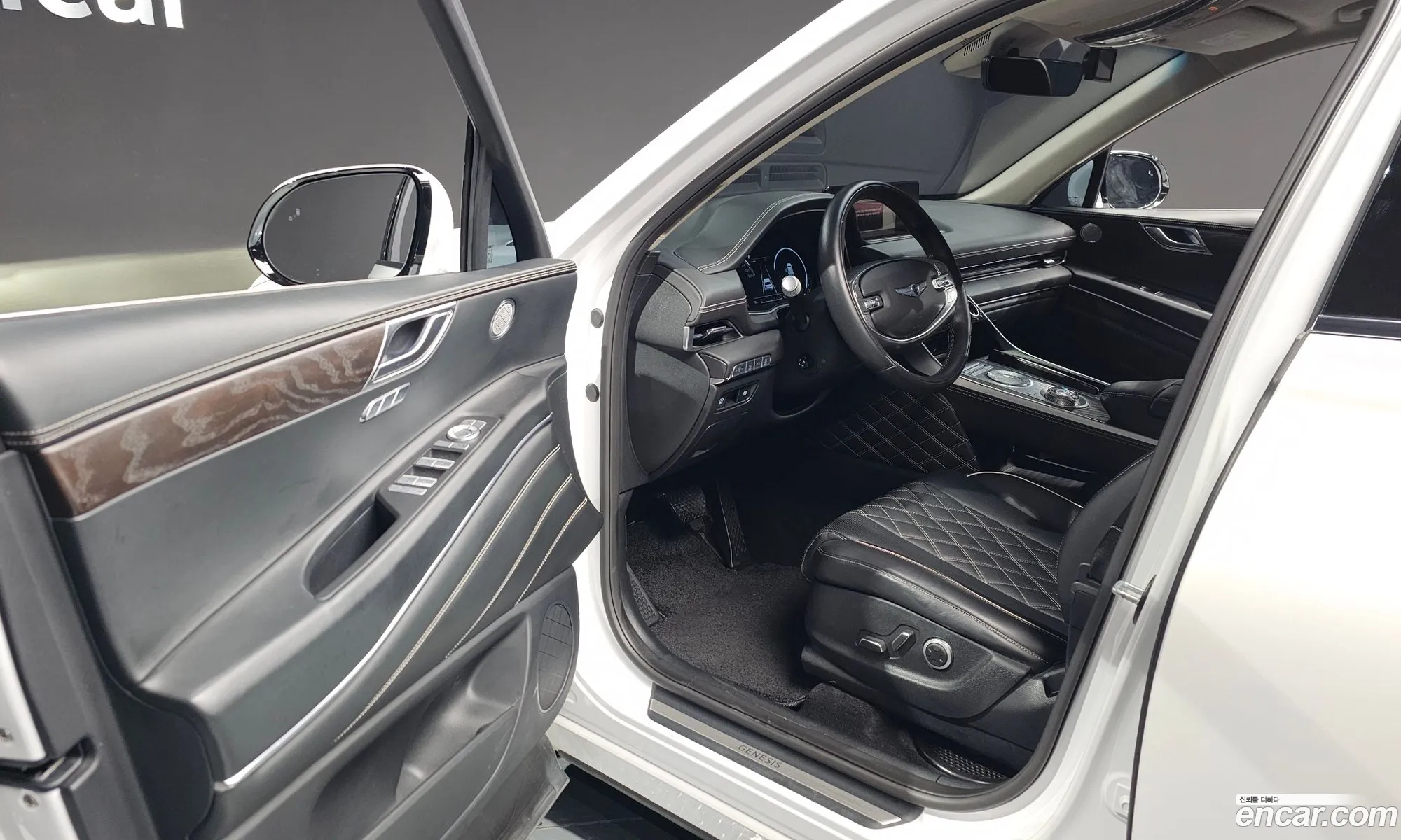 Genesis GV80 2020 — 18