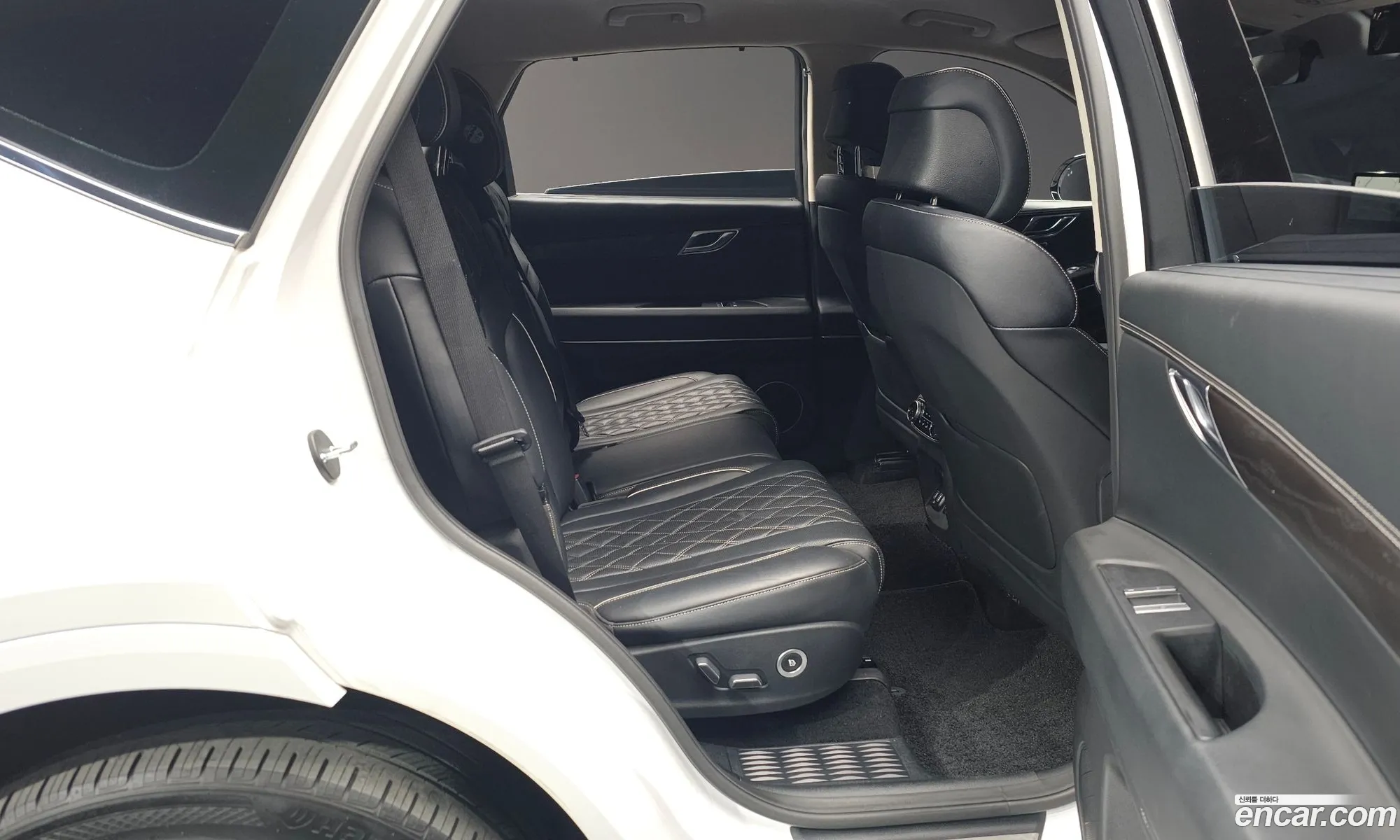 Genesis GV80 2020 — 16