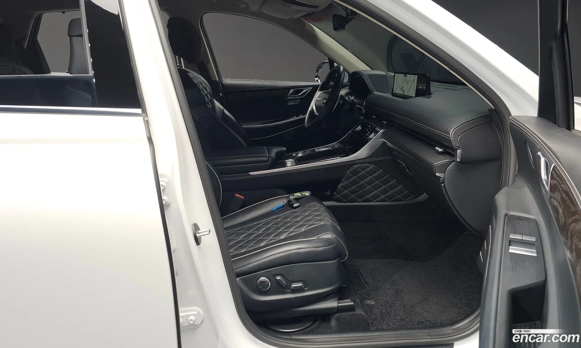 Genesis GV80 2020 — 19
